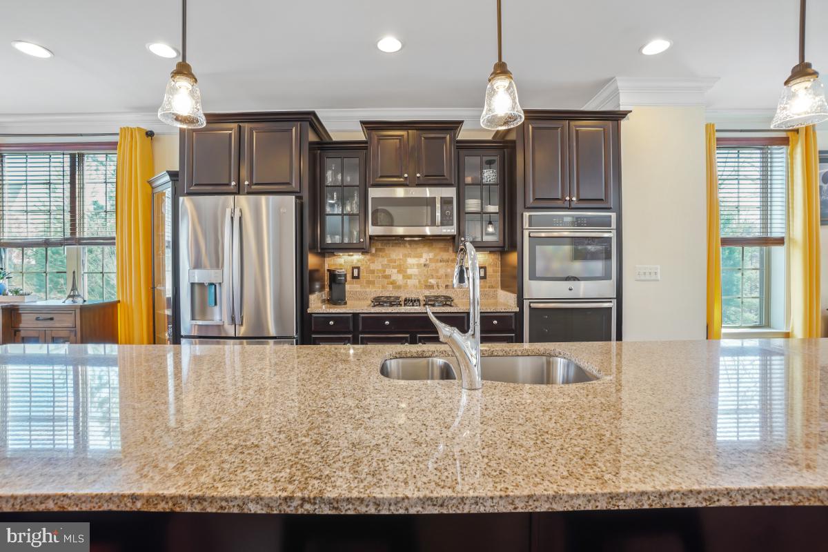1421 Occoquan Heights Ct