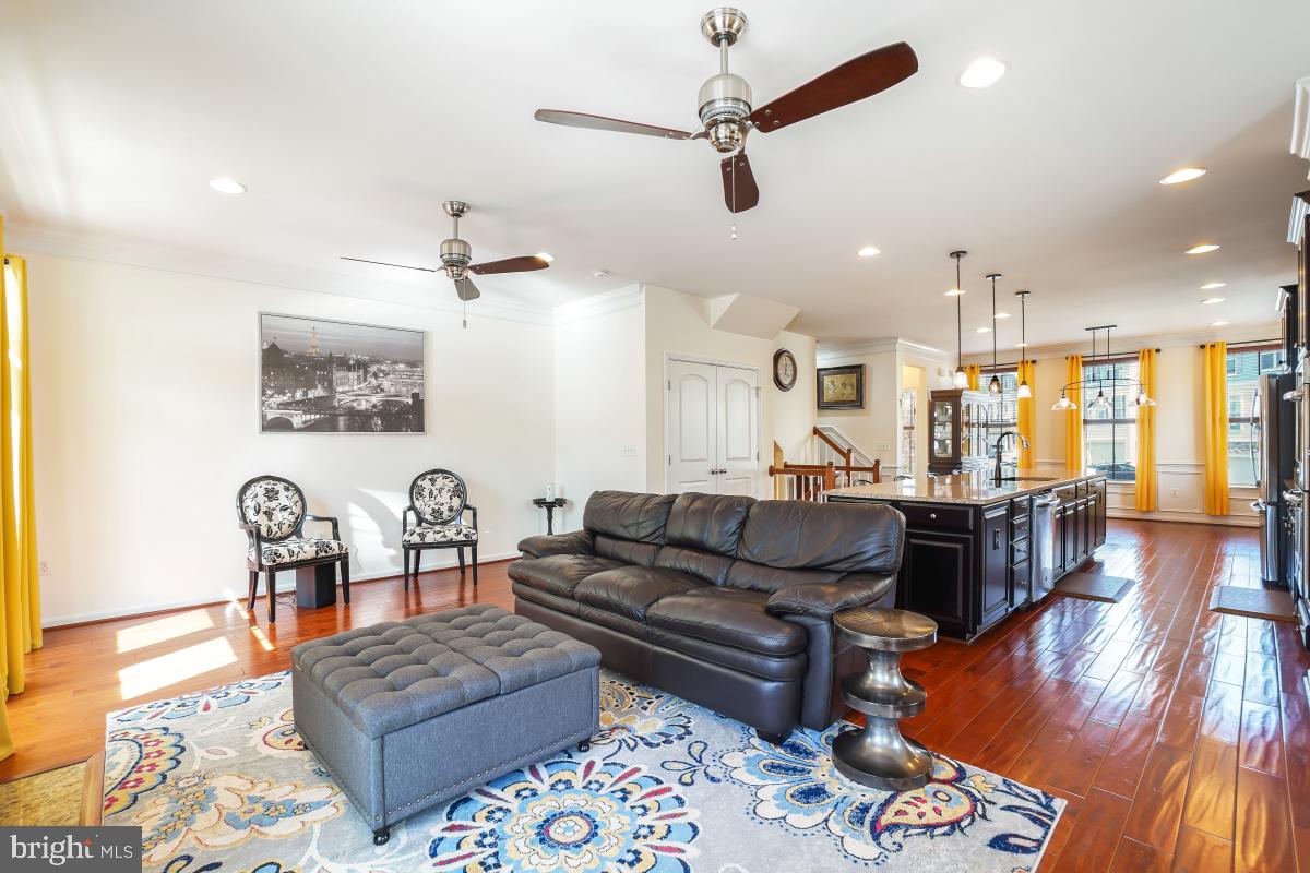 1421 Occoquan Heights Ct