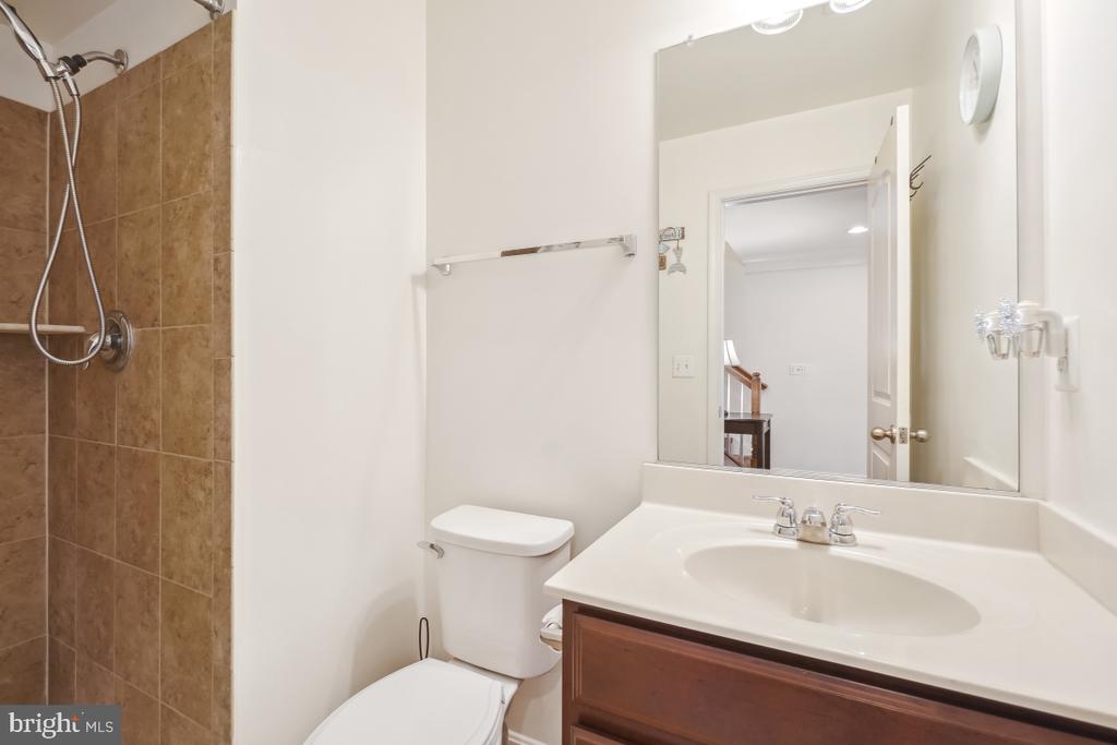 1421 Occoquan Heights Ct