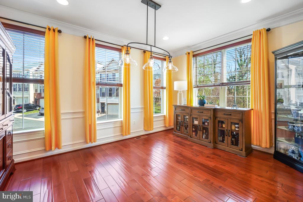 1421 Occoquan Heights Ct