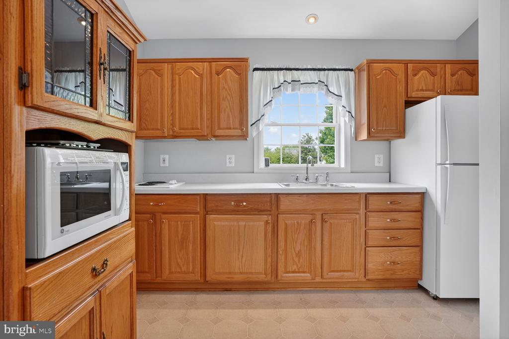 4019 GYPSUM HILL ROAD