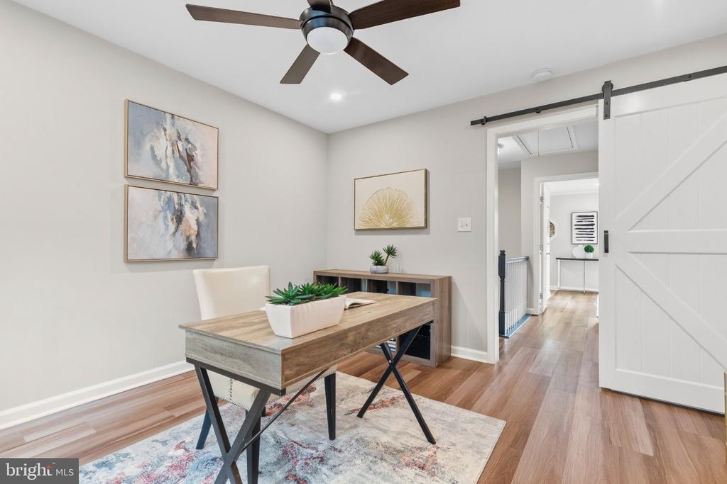 10696 WINFIELD LOOP
