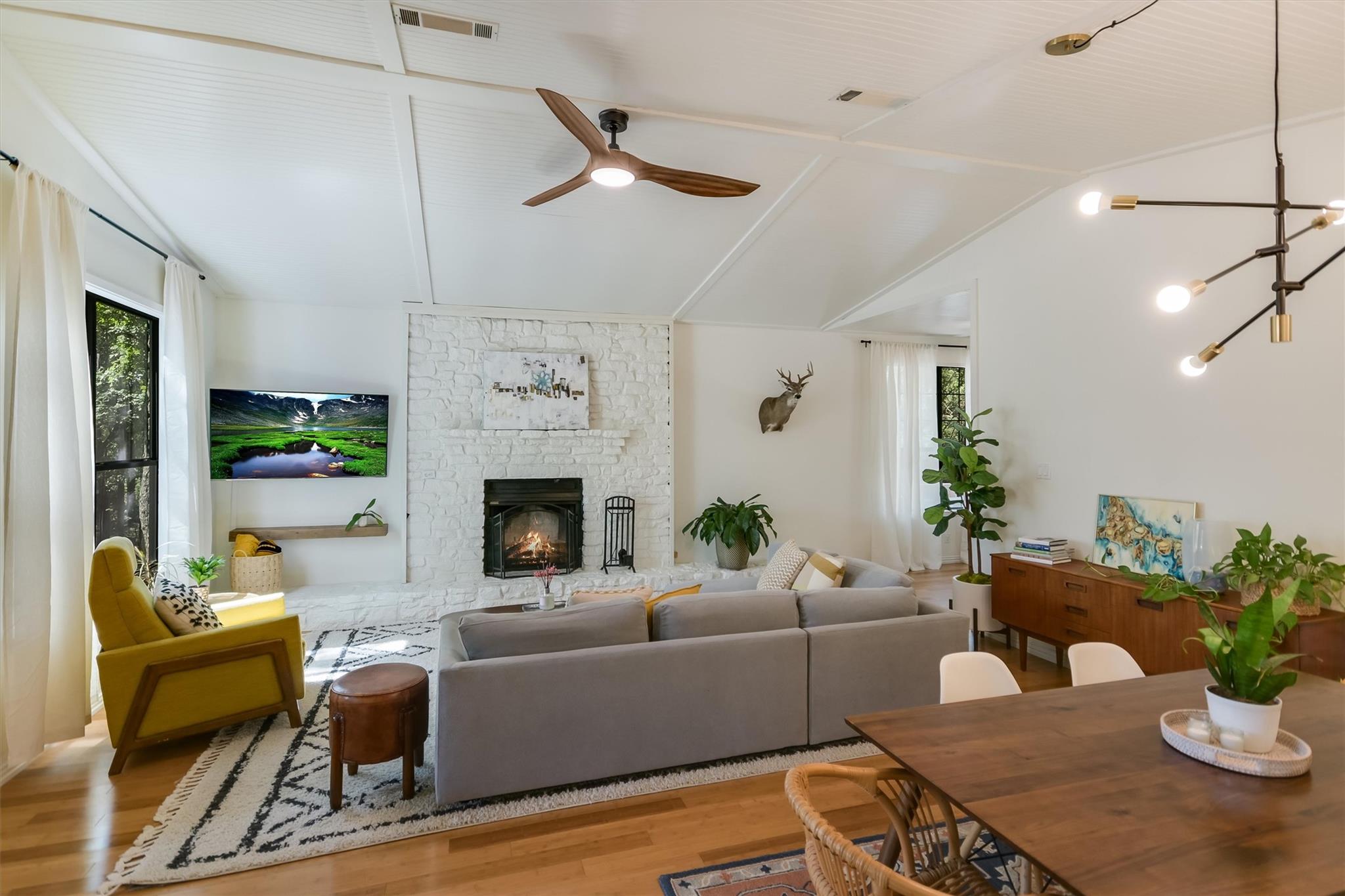 137 Capps Branch LN