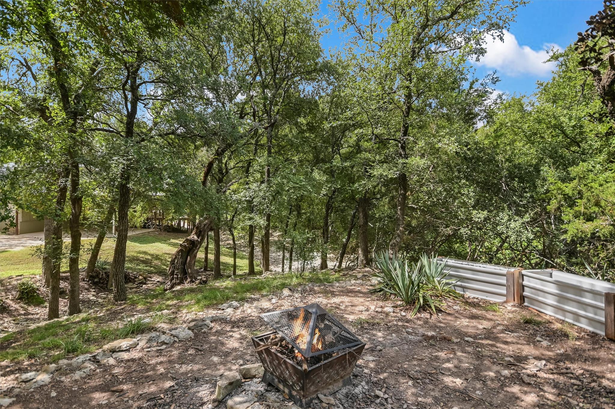 137 Capps Branch LN