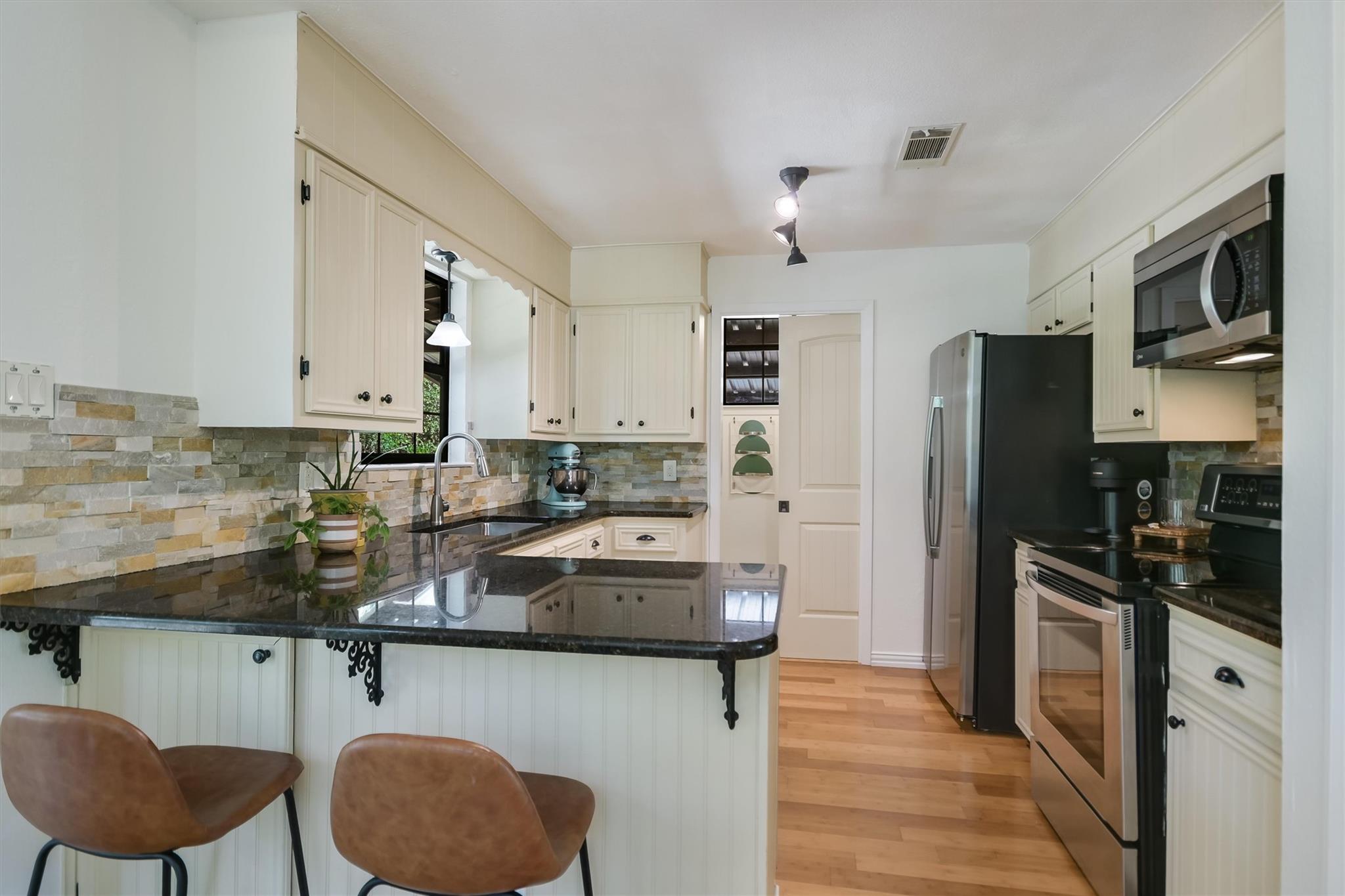 137 Capps Branch LN