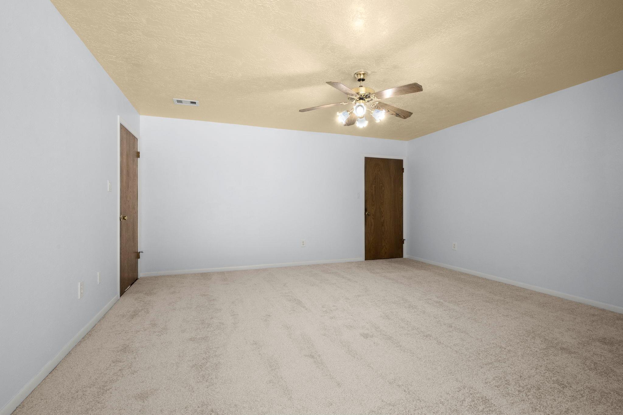 31707 Oak XING