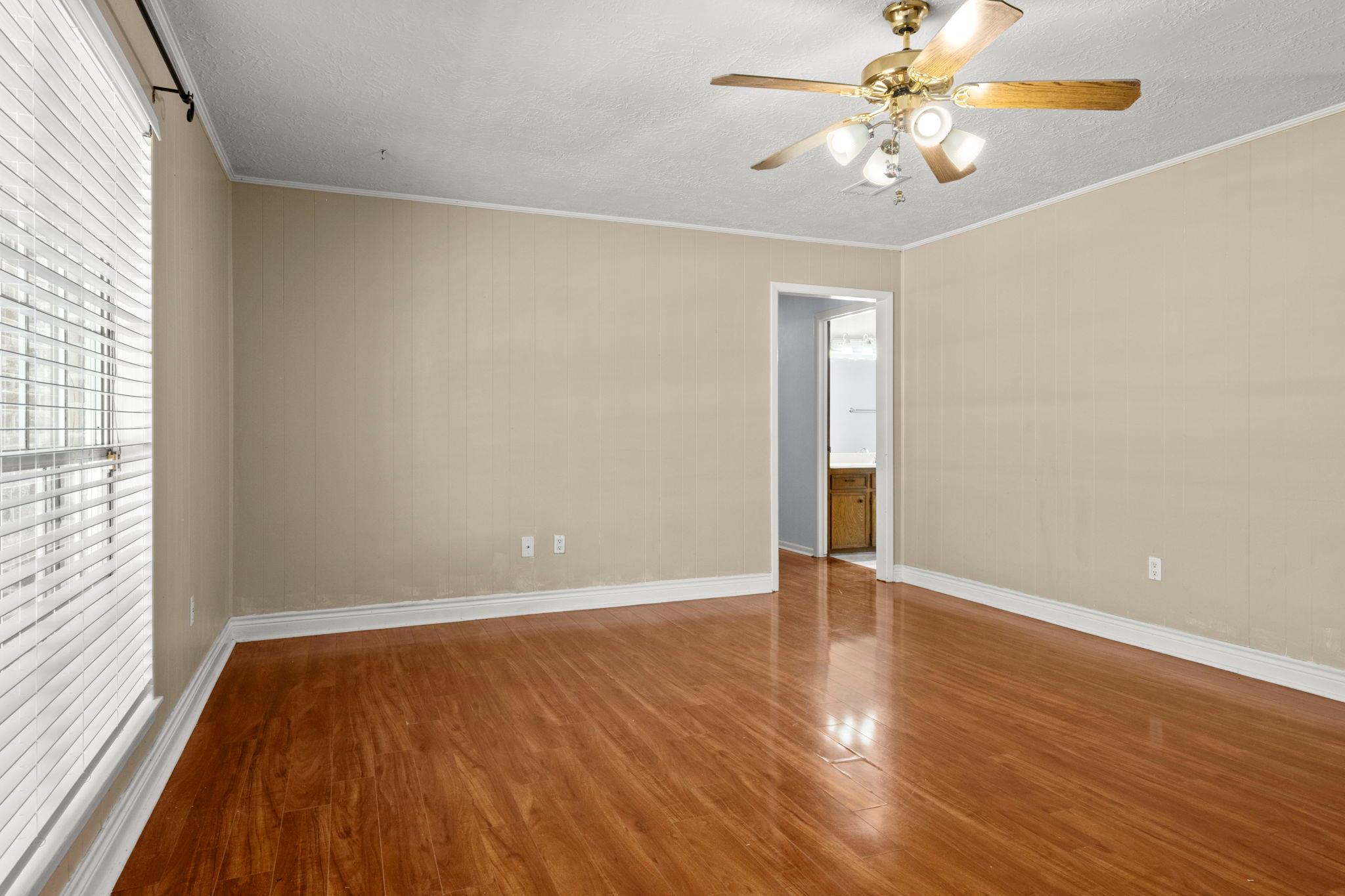 31707 Oak XING