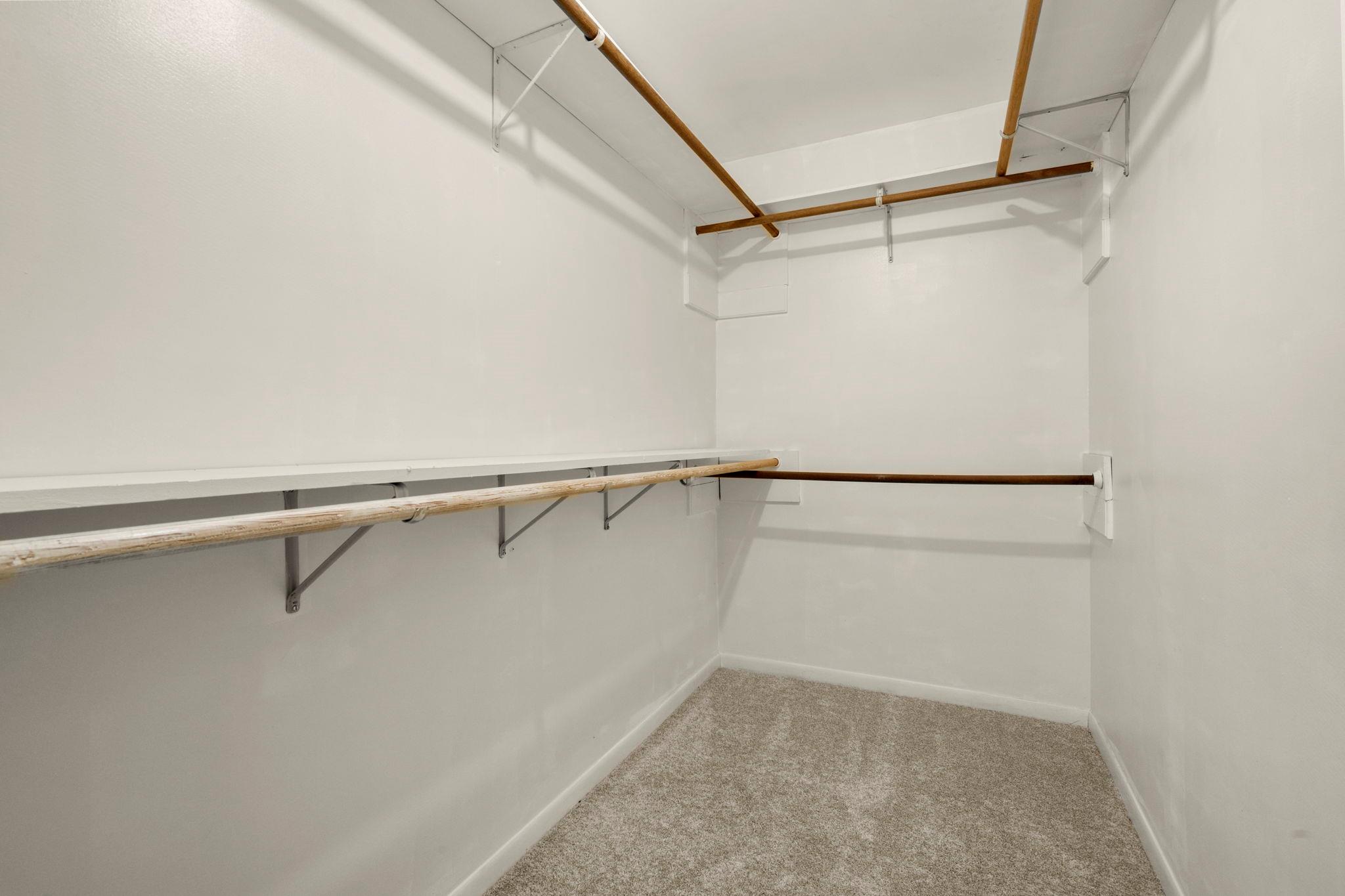 31707 Oak XING