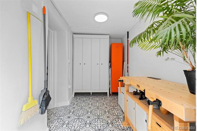 1101 Gaylord Street Unit: 1