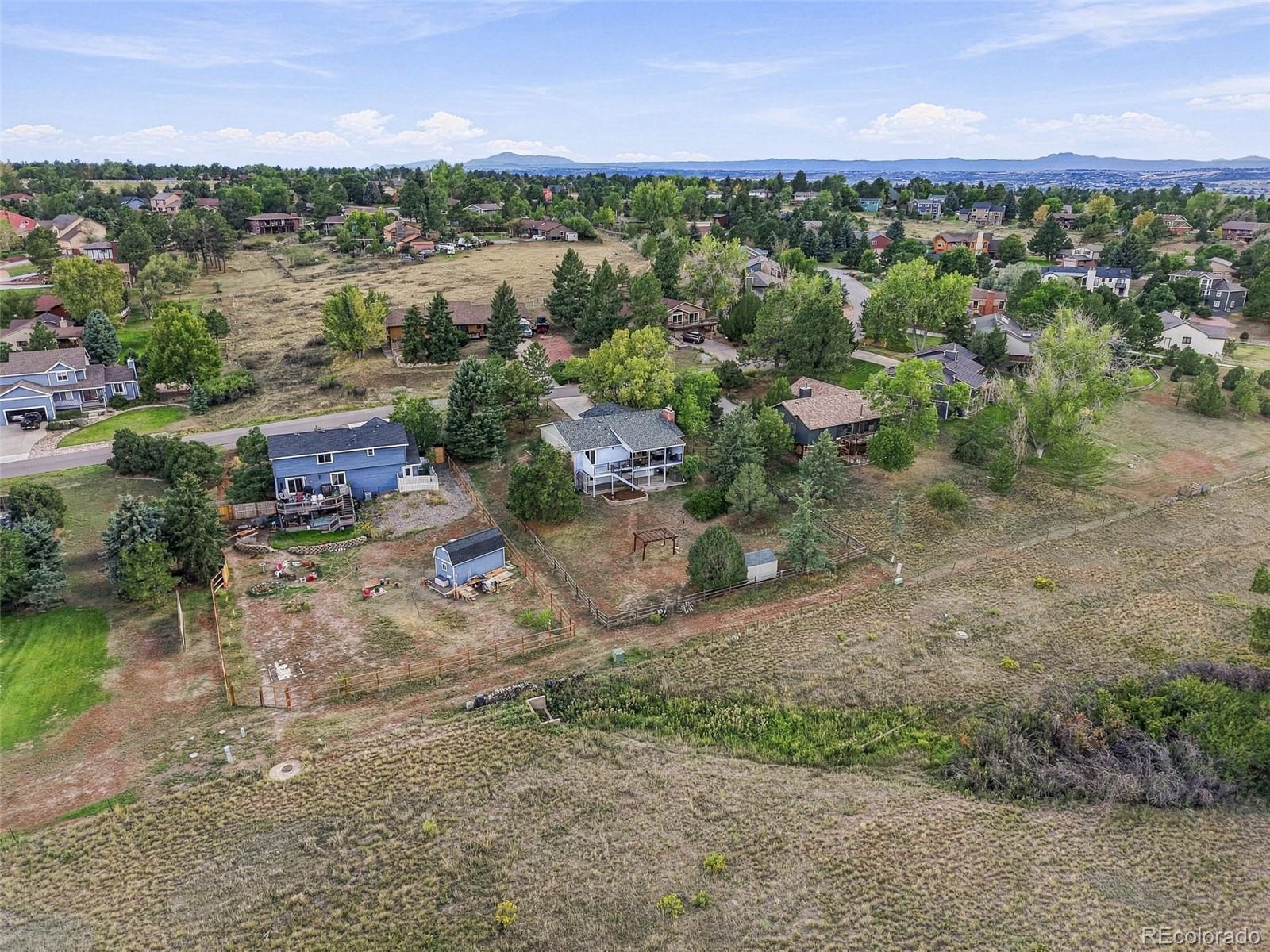 6802 Hillside Way