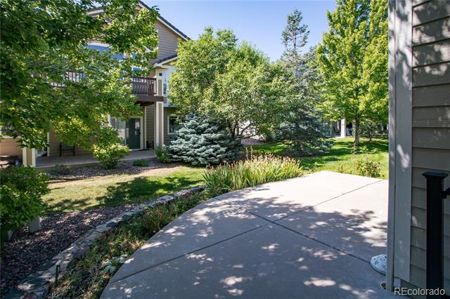 8982 Meadow Hill Circle