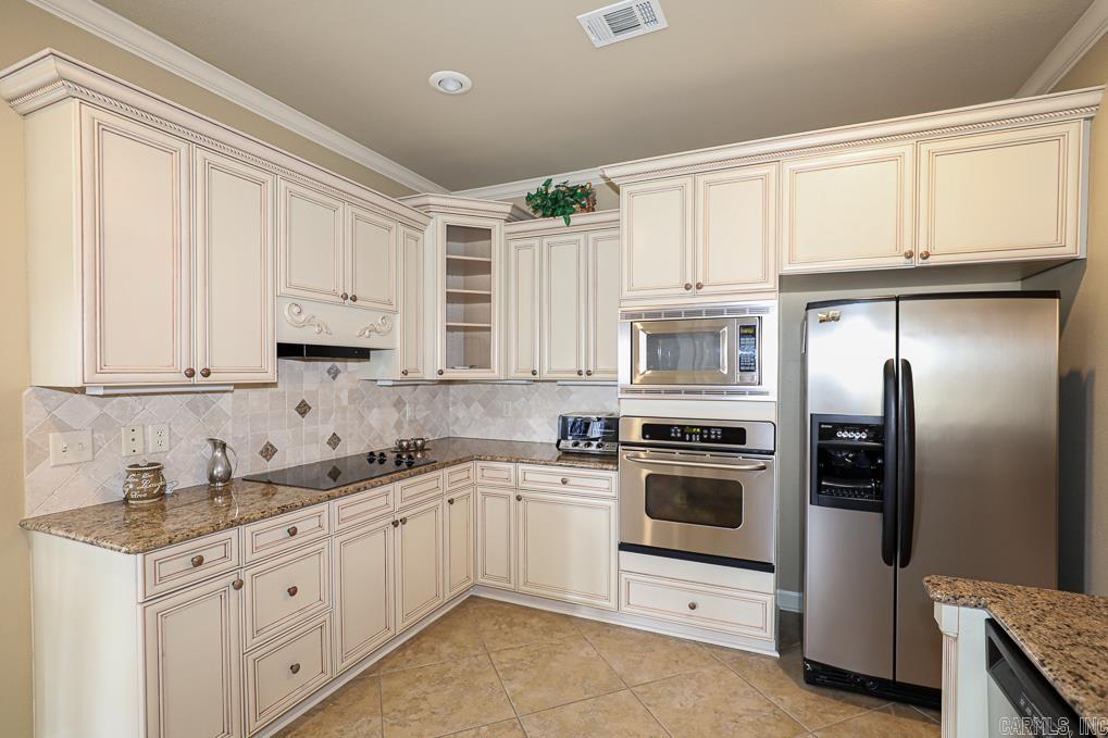 7321 PEACH BLOSSOM Drive