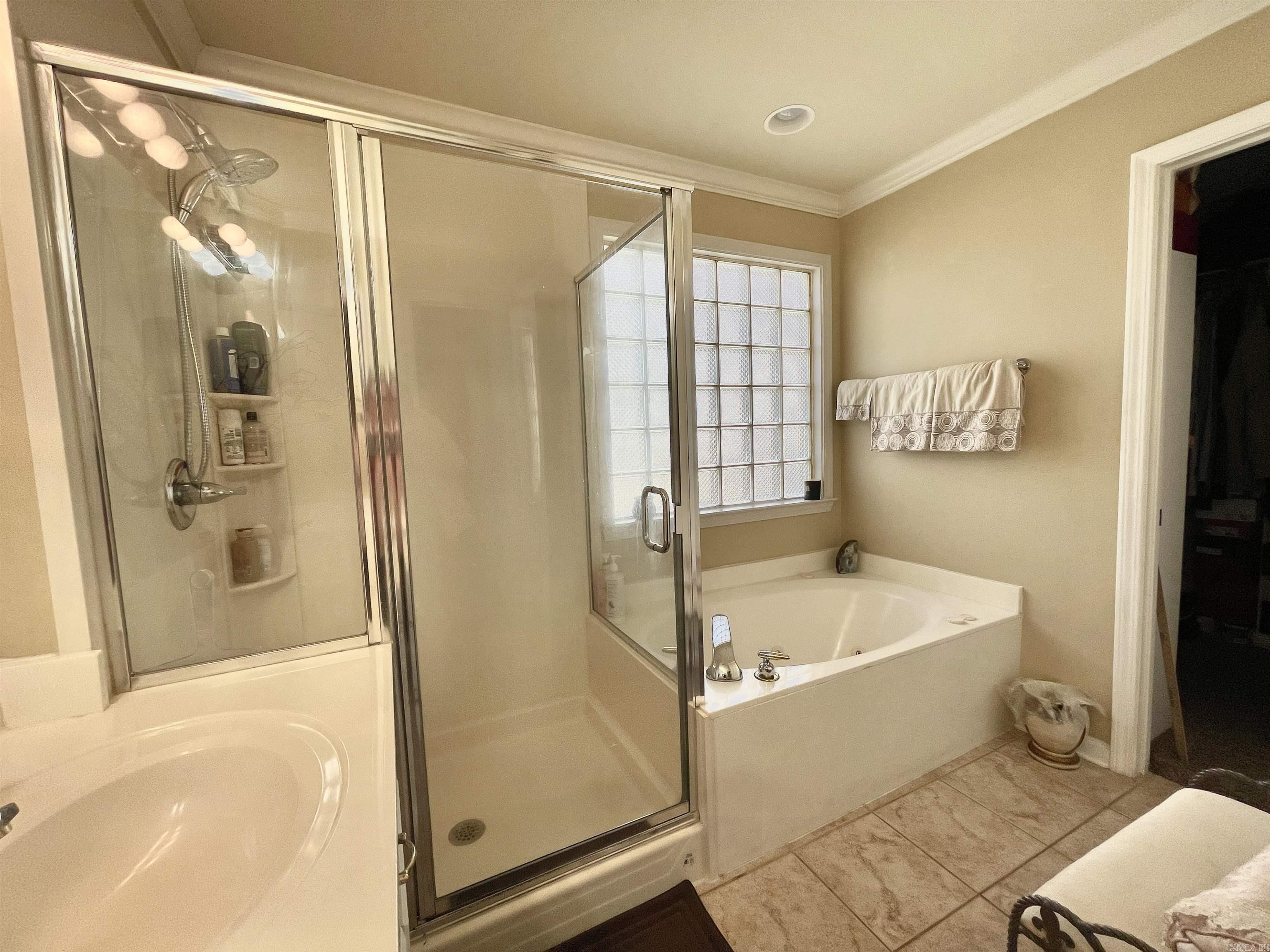 35 Wedgewood Creek
