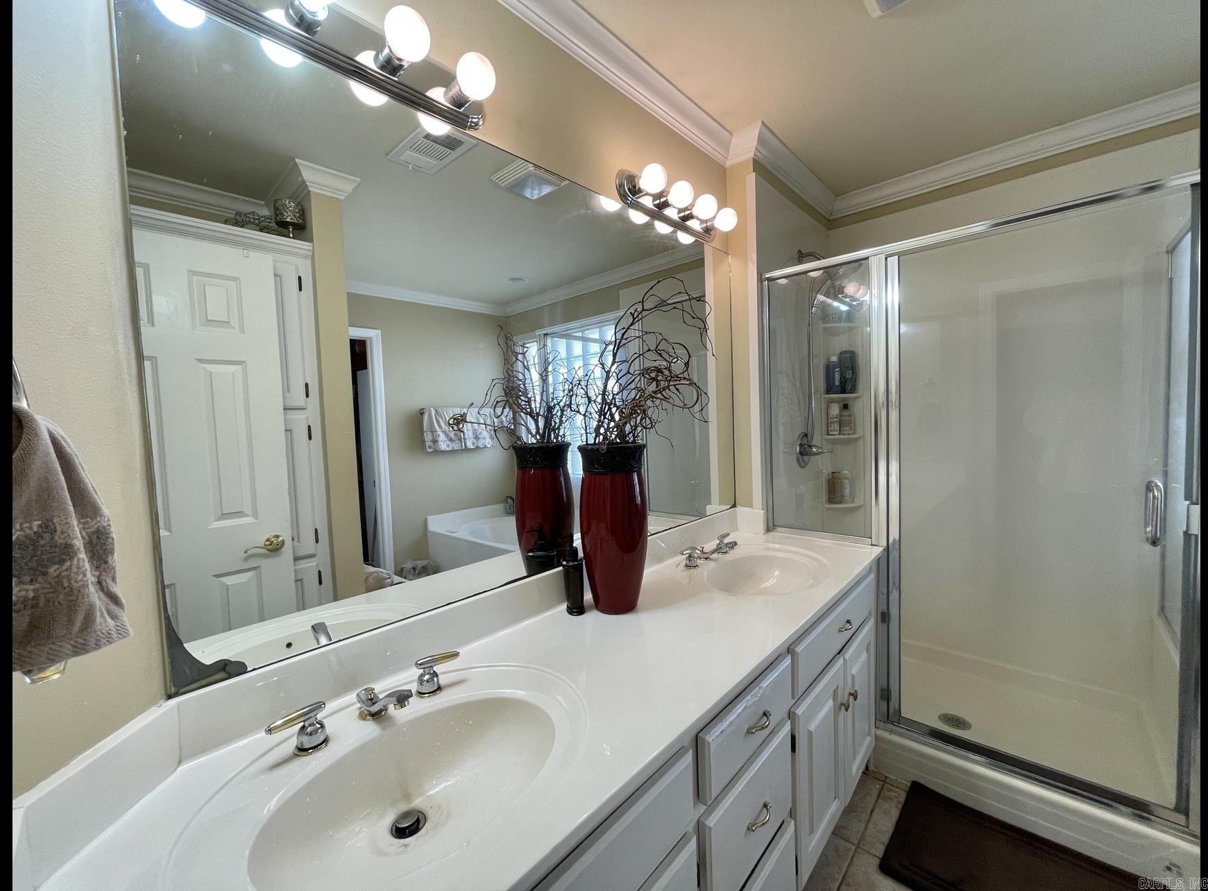 35 Wedgewood Creek