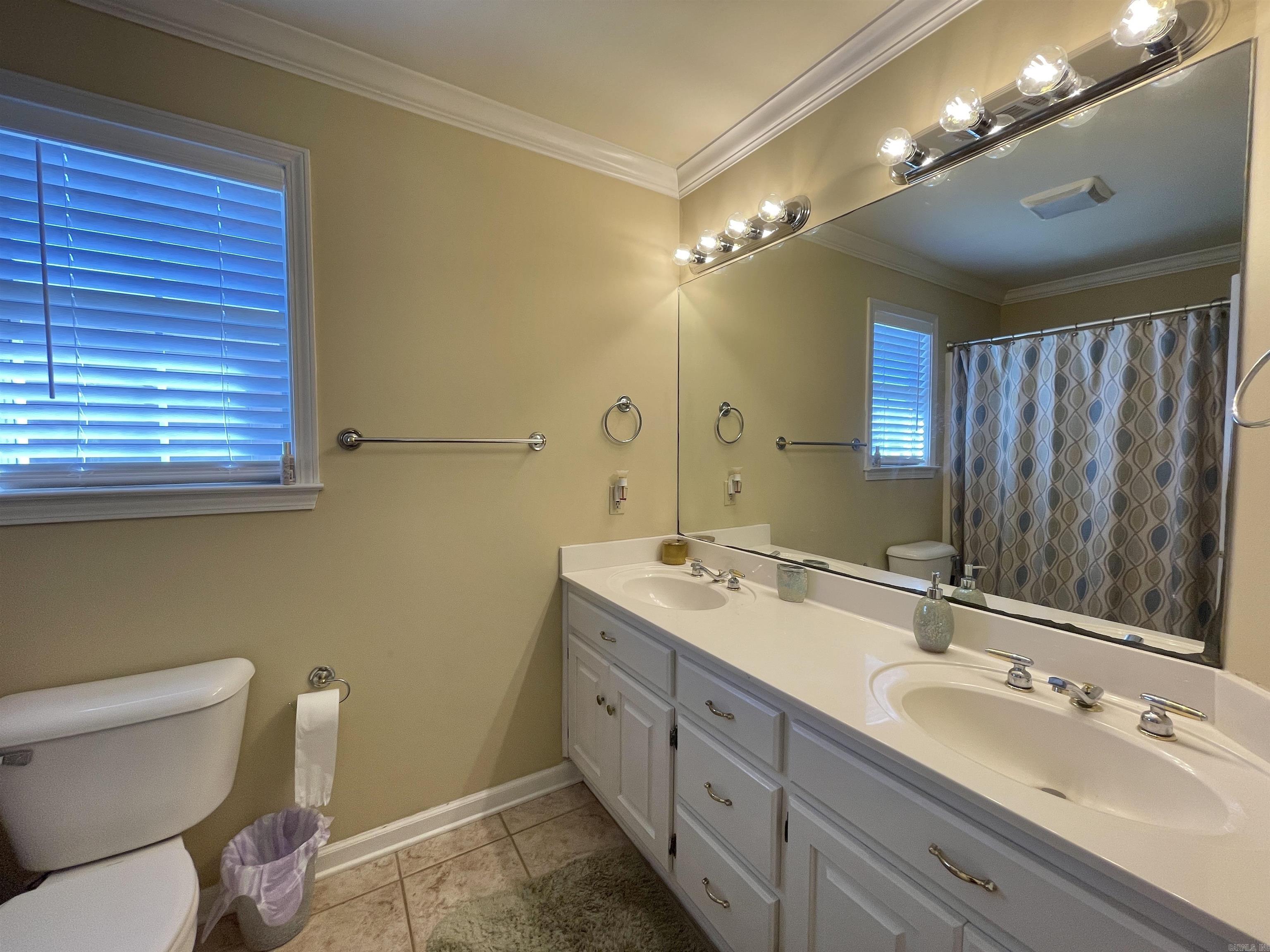 35 Wedgewood Creek