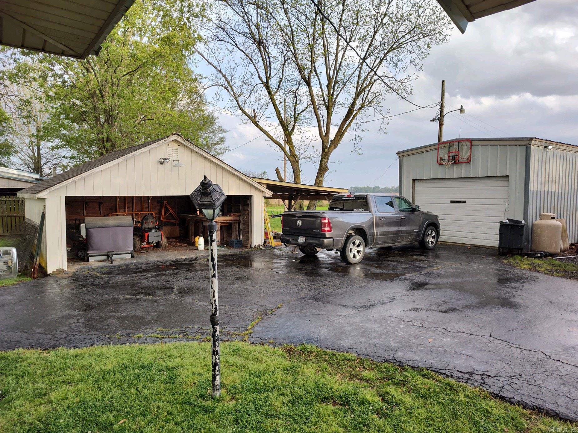 6053 Hwy 86 E