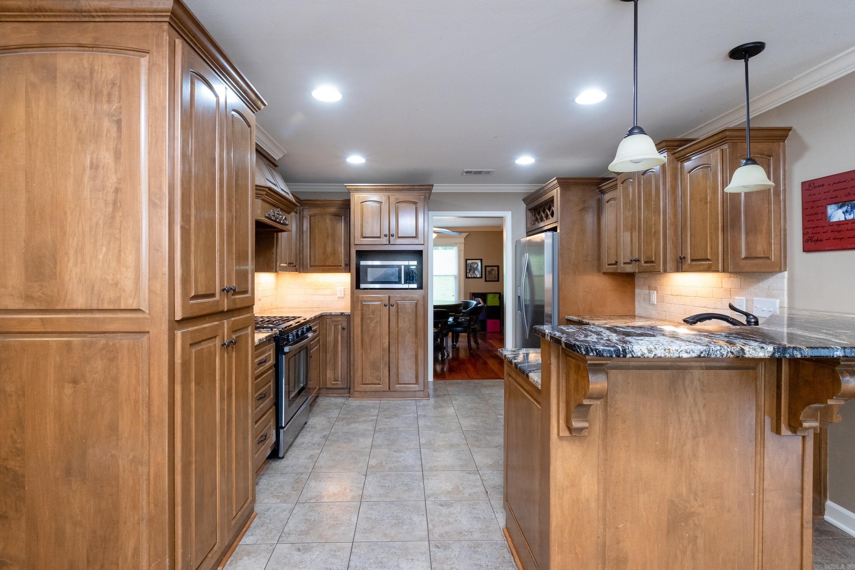 2513 River Ridge Road