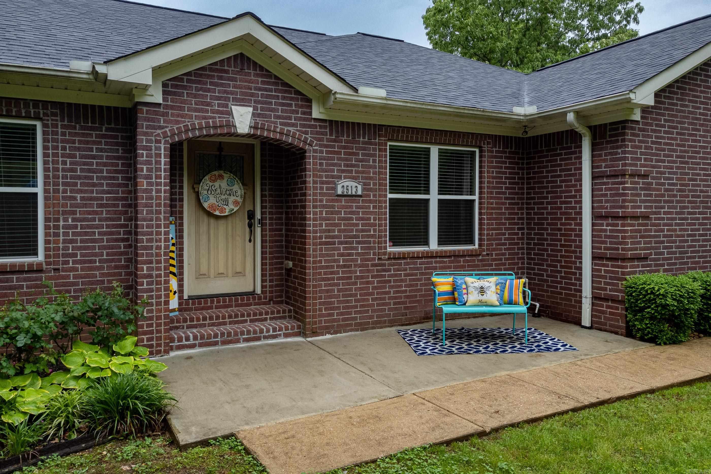 2513 River Ridge Road