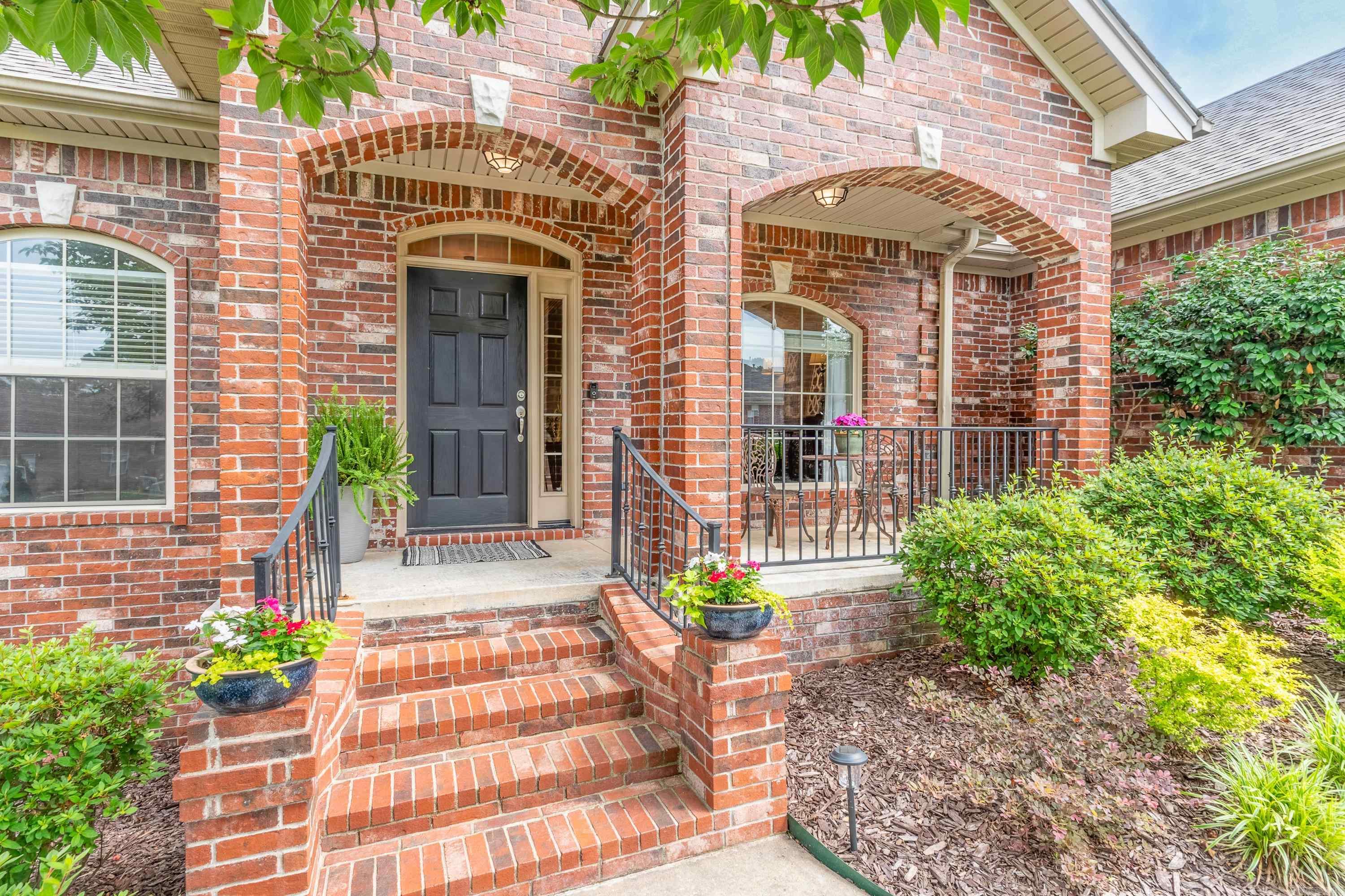 116 Waterside Drive