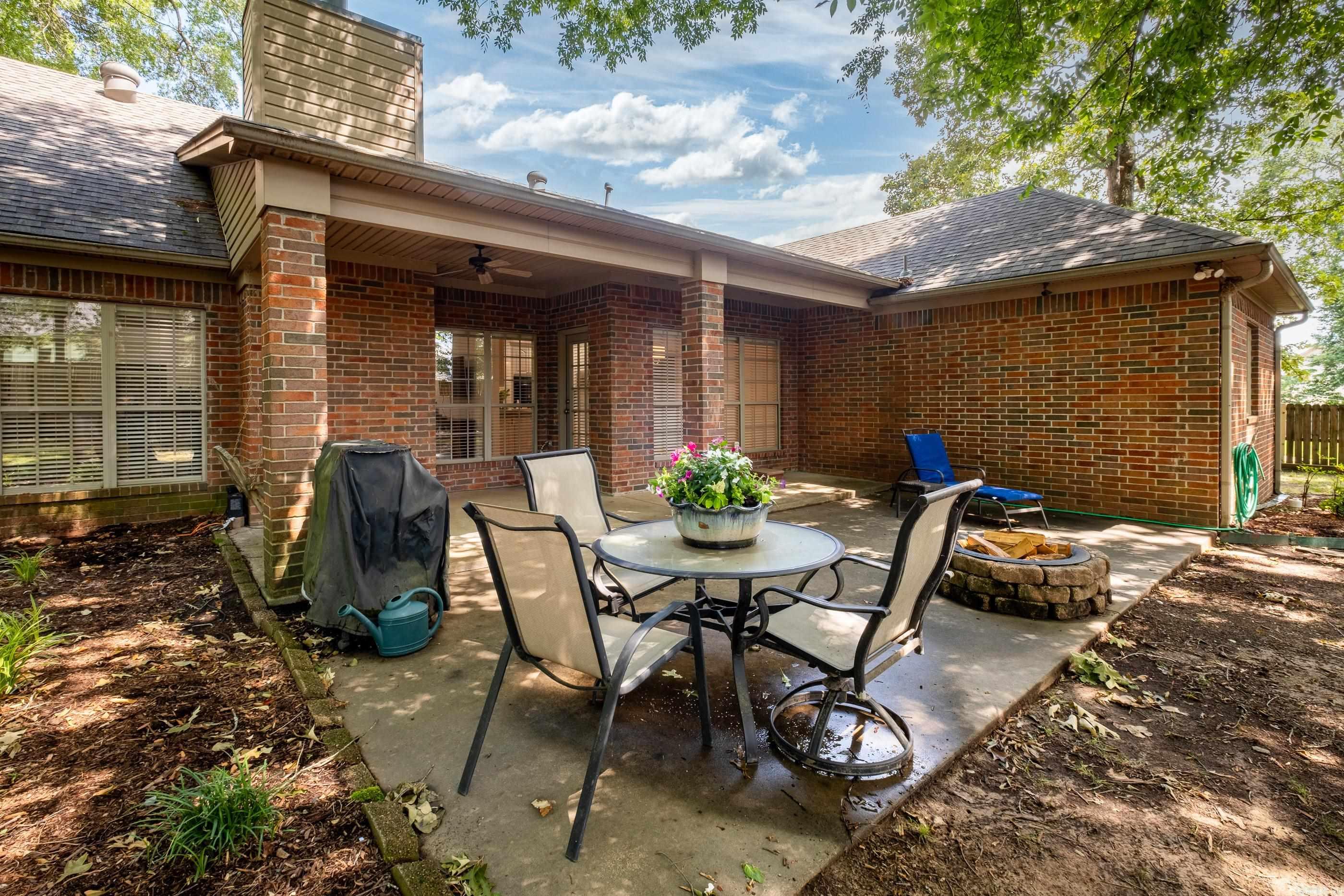 1955 Summerbrook Drive