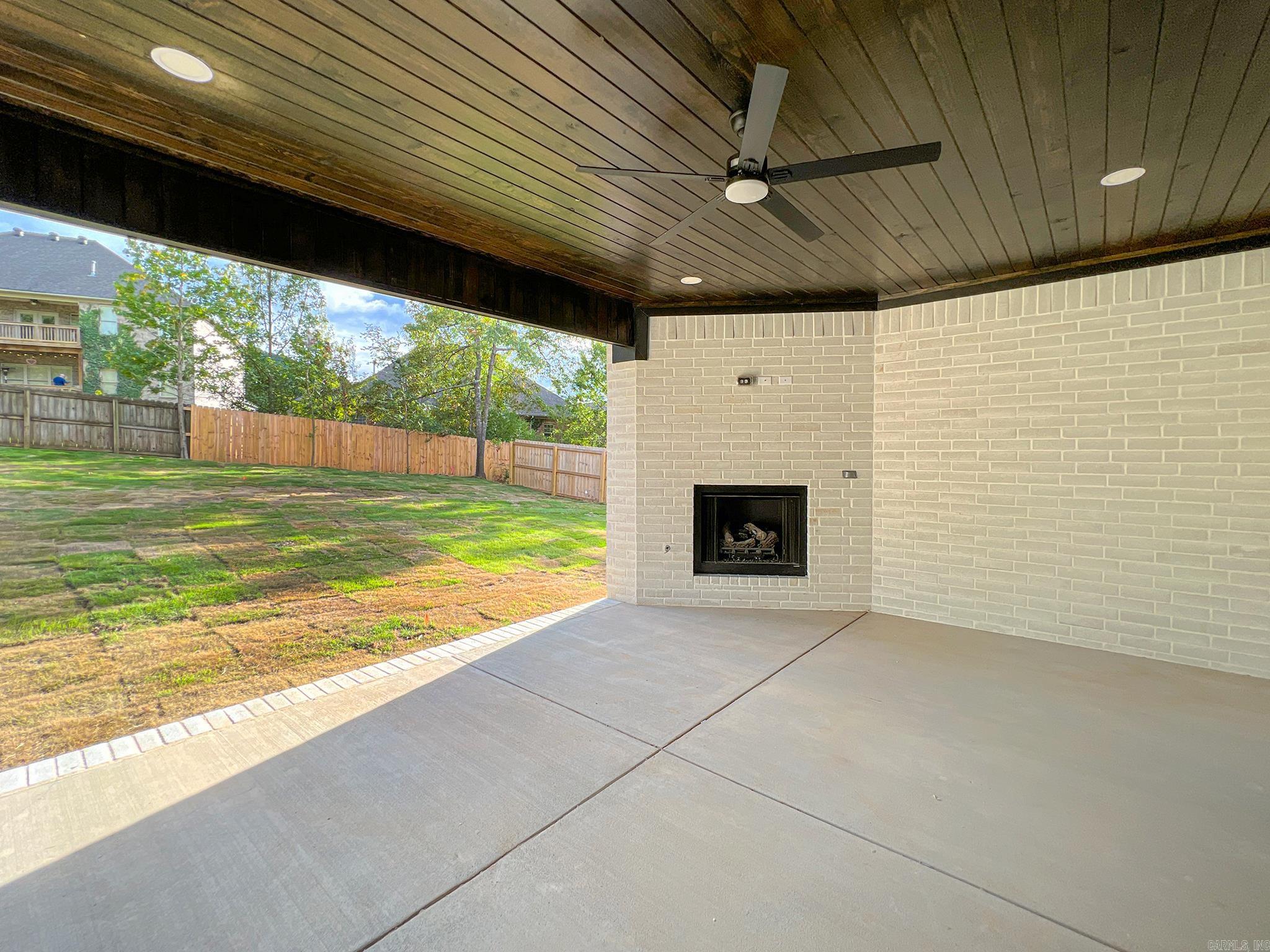 41 Commentry Drive