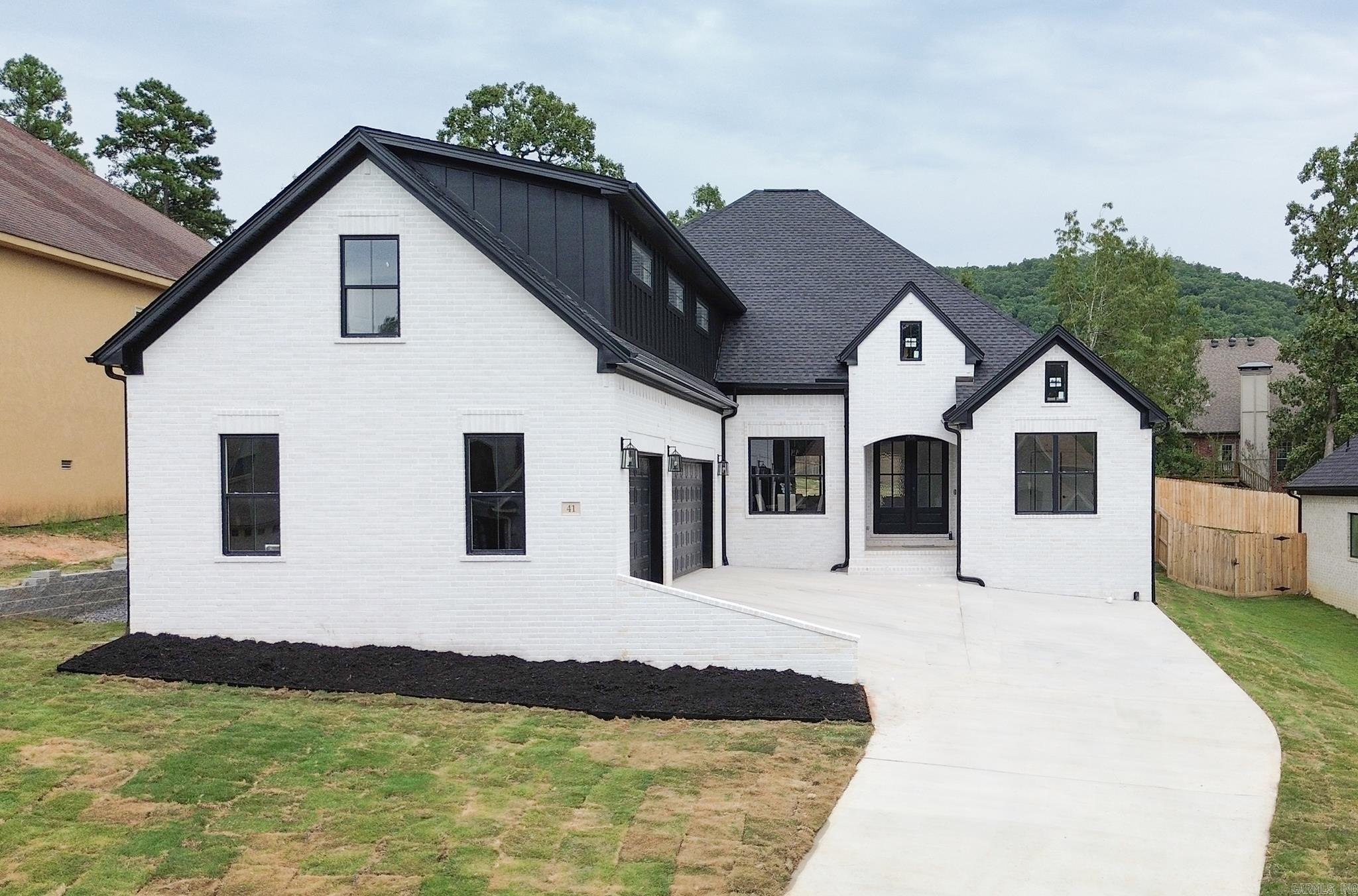 41 Commentry Drive