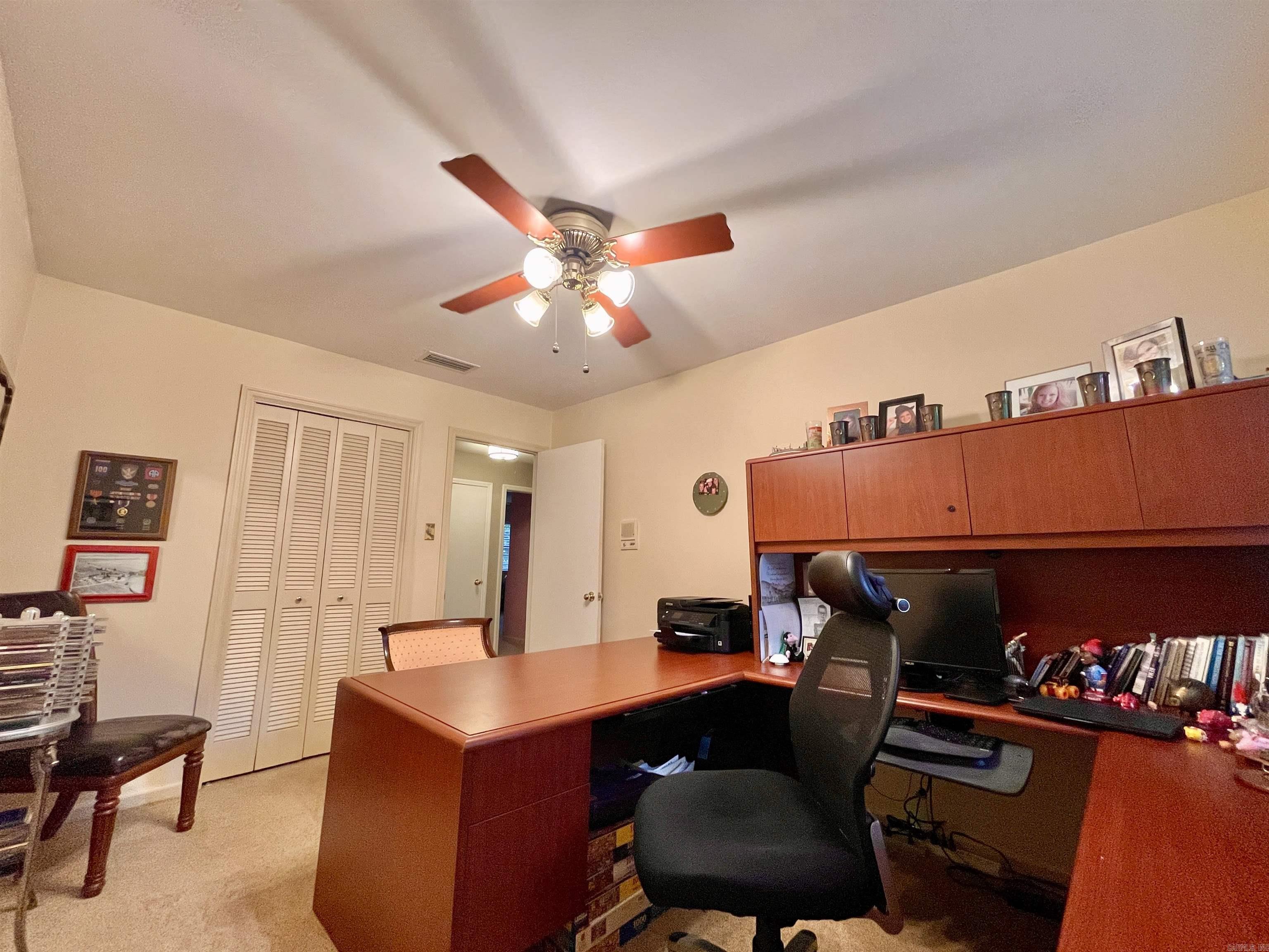 7 Woodstock Court