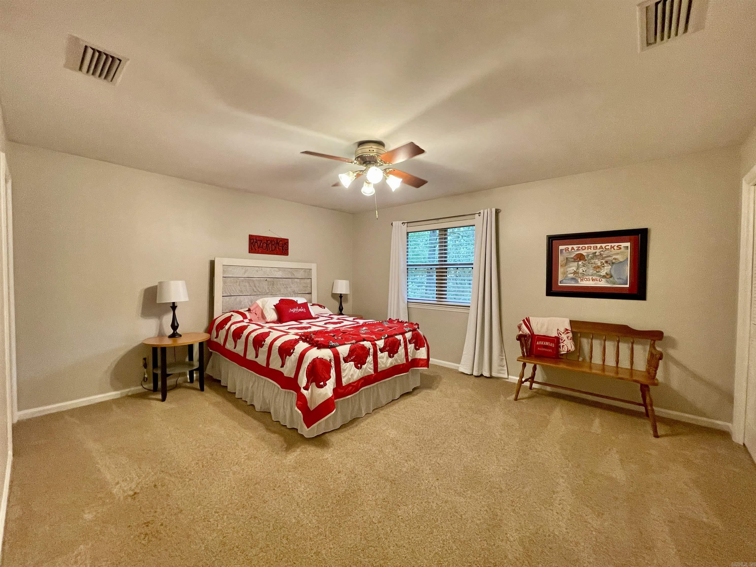 7 Woodstock Court
