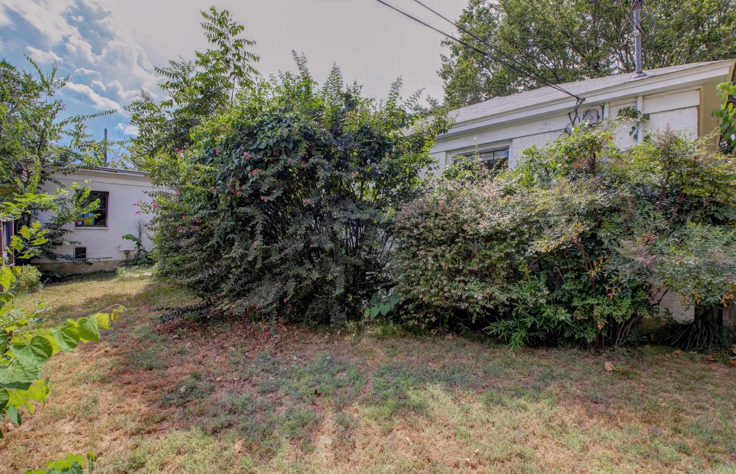 1417 Louisiana Street