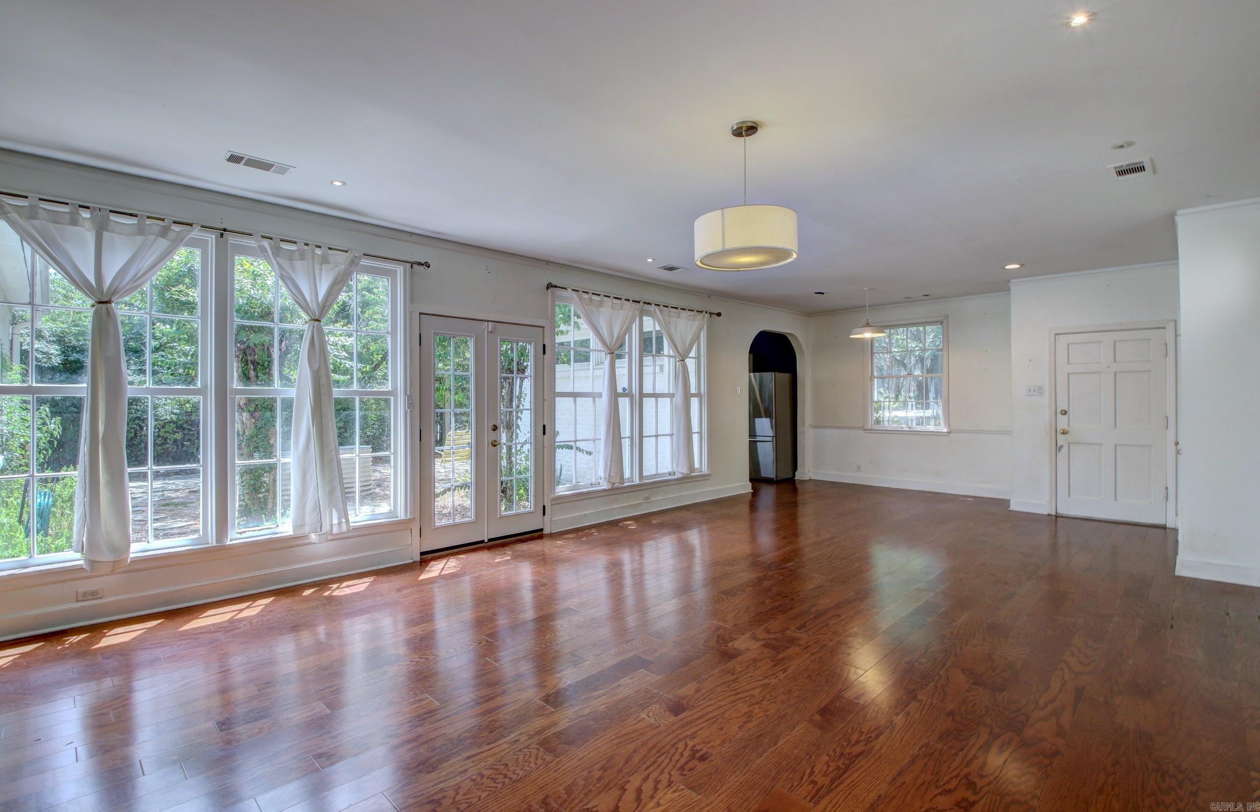 1417 Louisiana Street