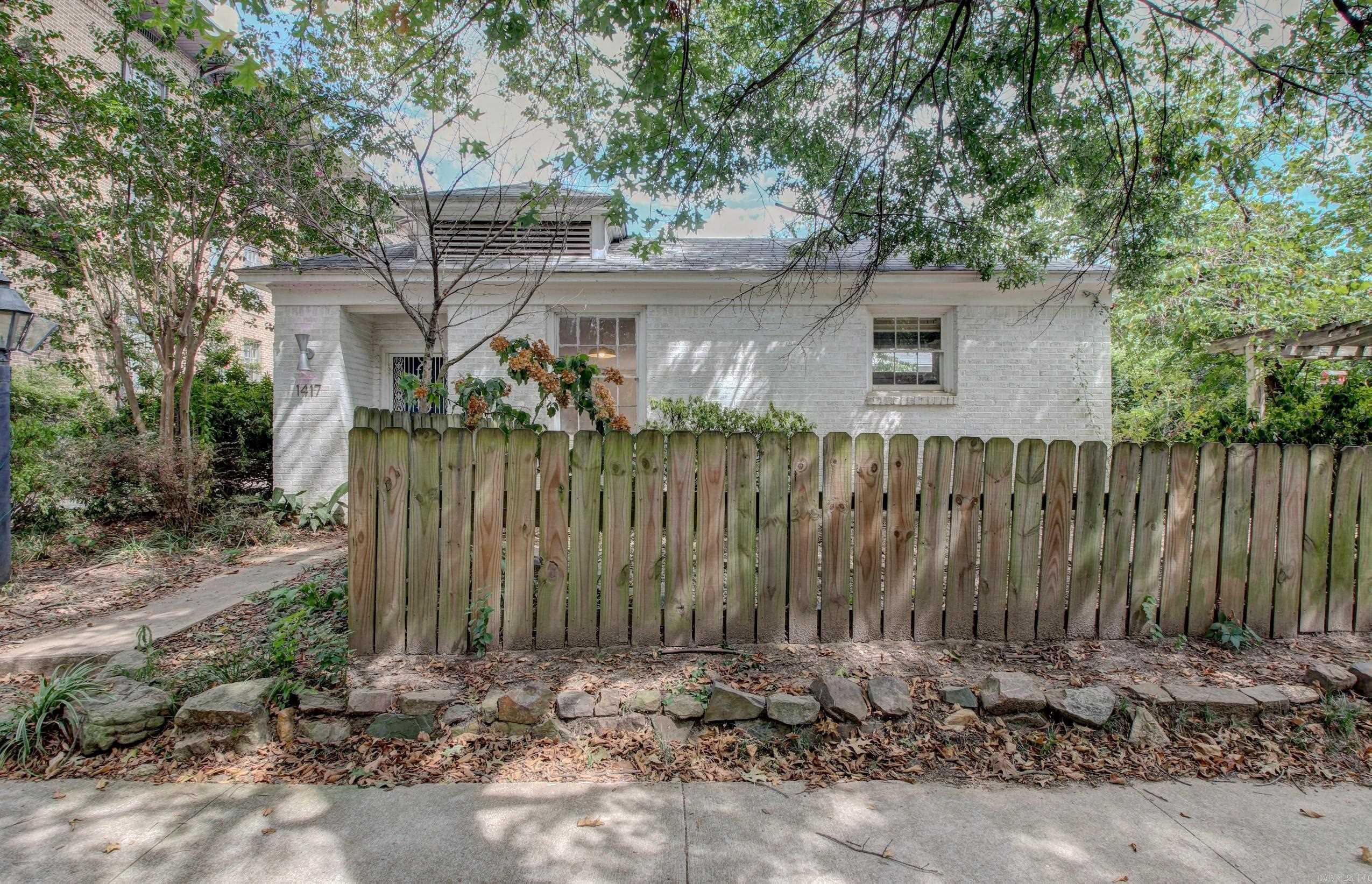 1417 Louisiana Street