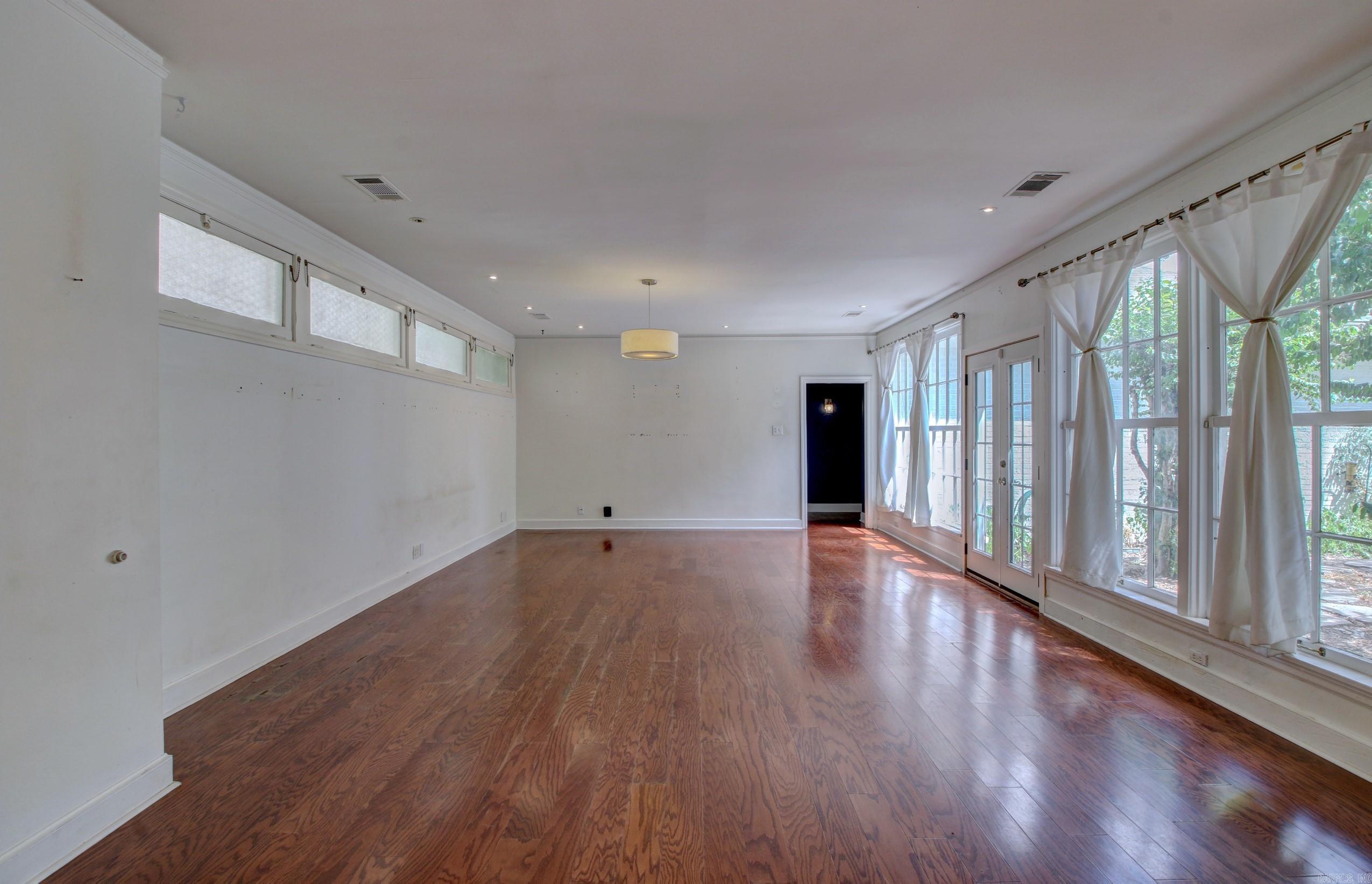 1417 Louisiana Street
