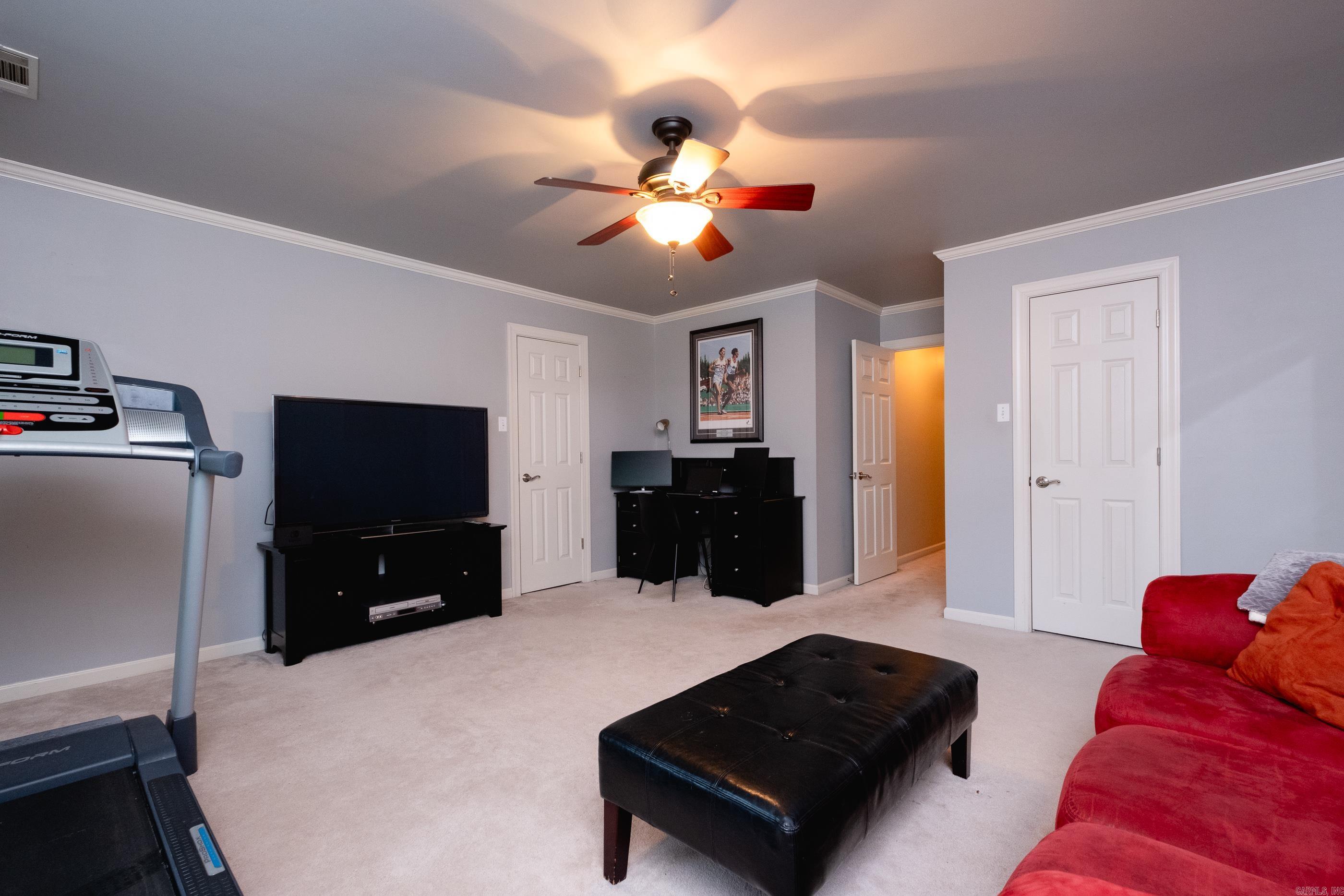 4617 Old Oak Drive