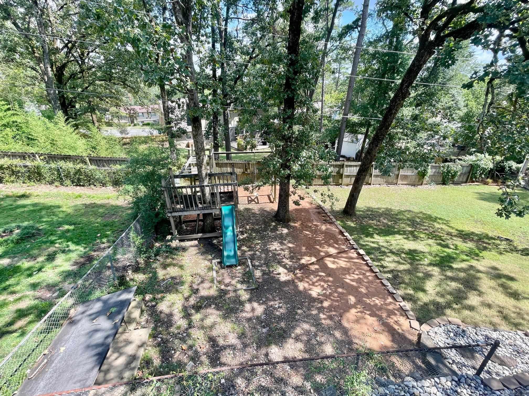 25 Crownpoint Road