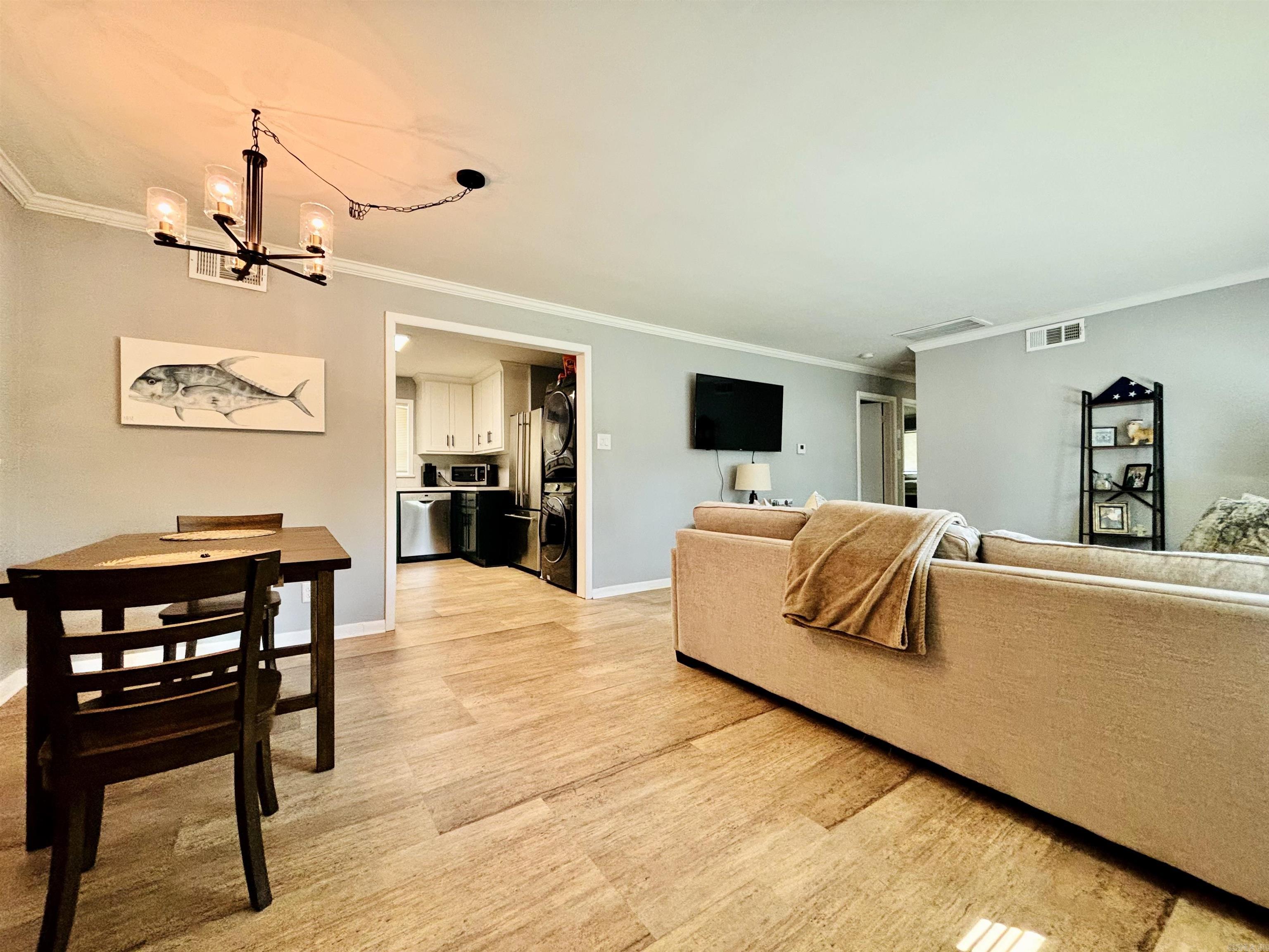 241 Skyline Drive
