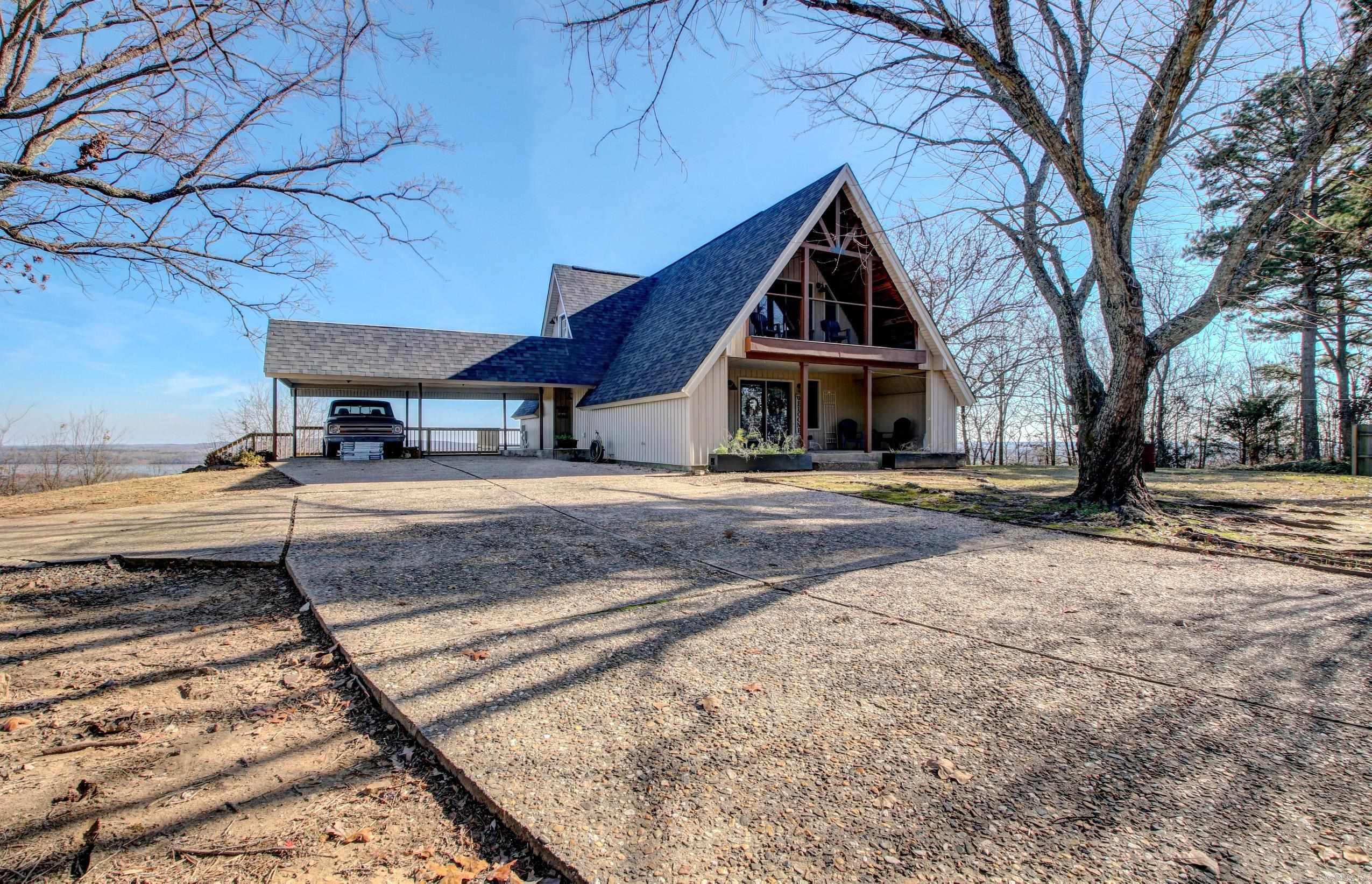 110 Scenic Hill