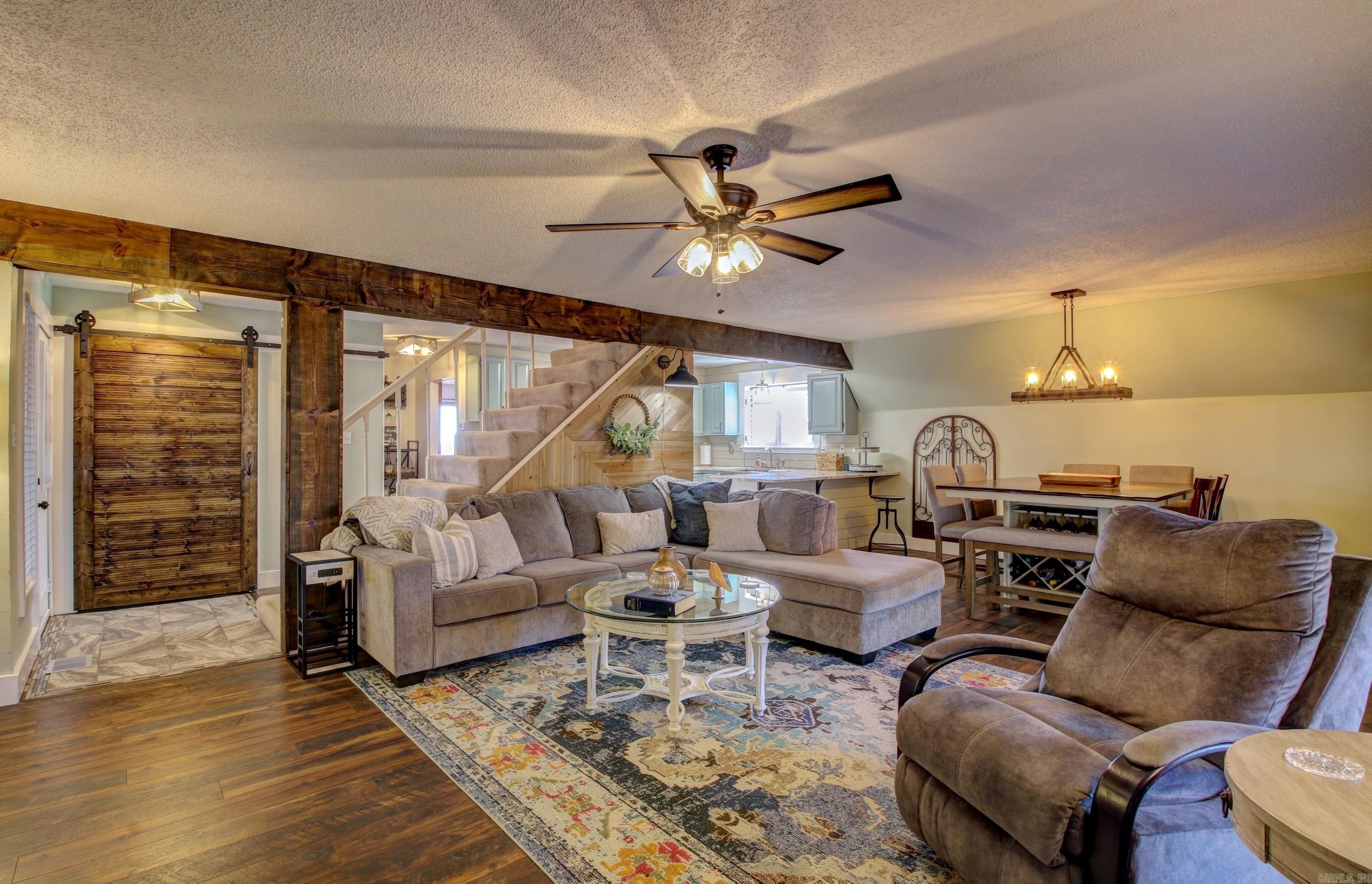 110 Scenic Hill