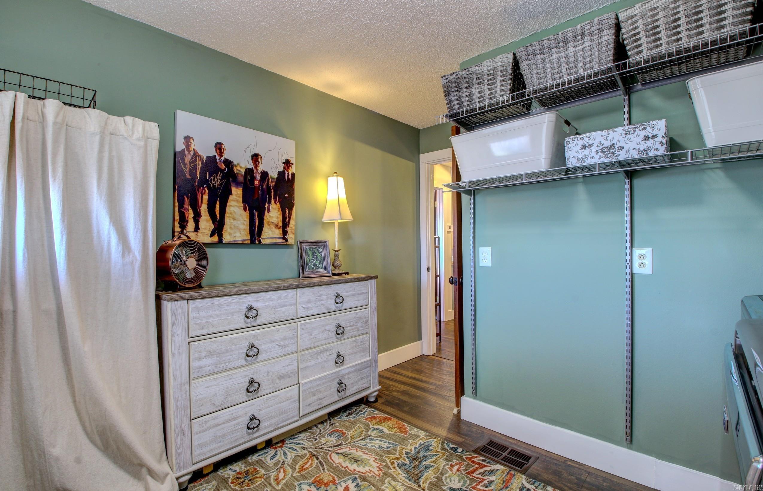 110 Scenic Hill