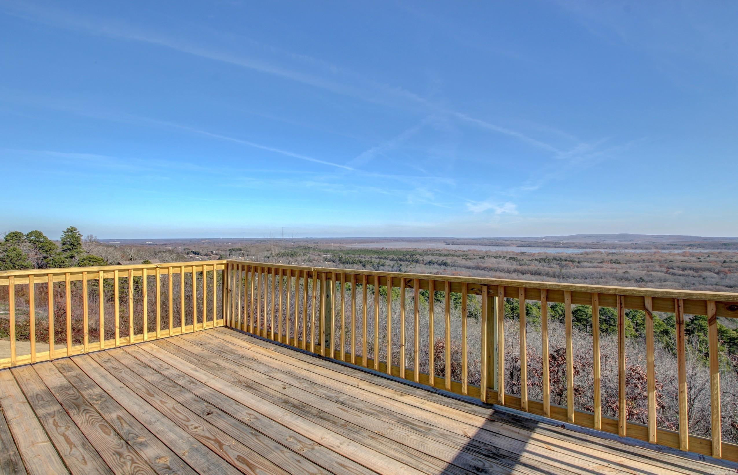 110 Scenic Hill
