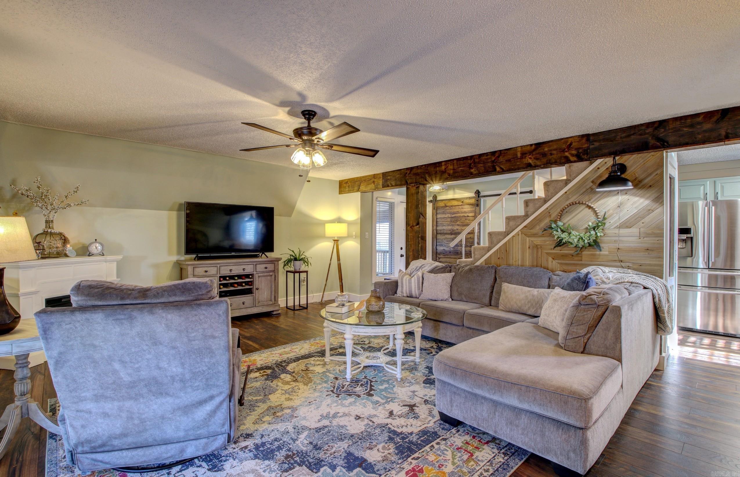 110 Scenic Hill