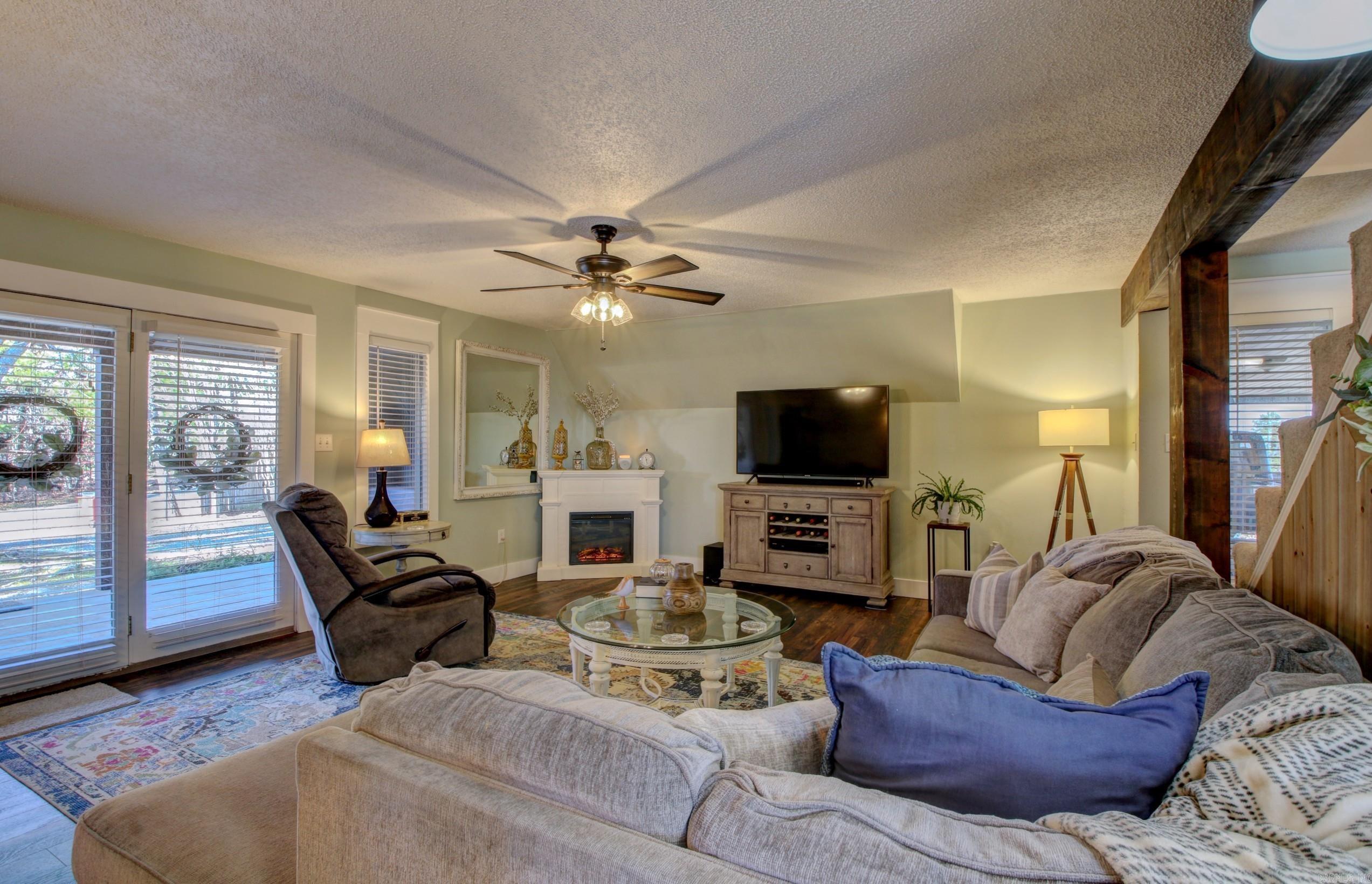 110 Scenic Hill