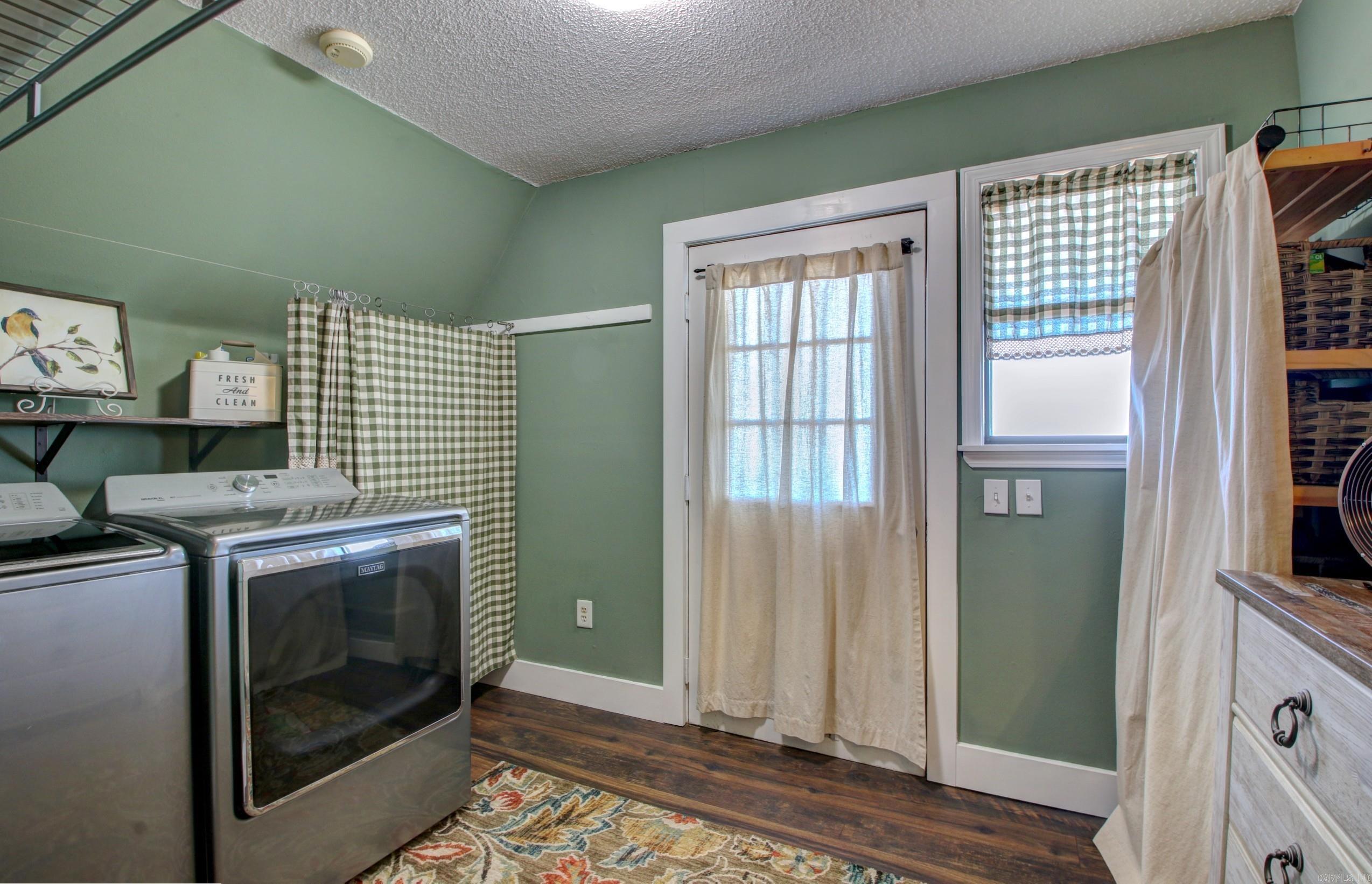 110 Scenic Hill