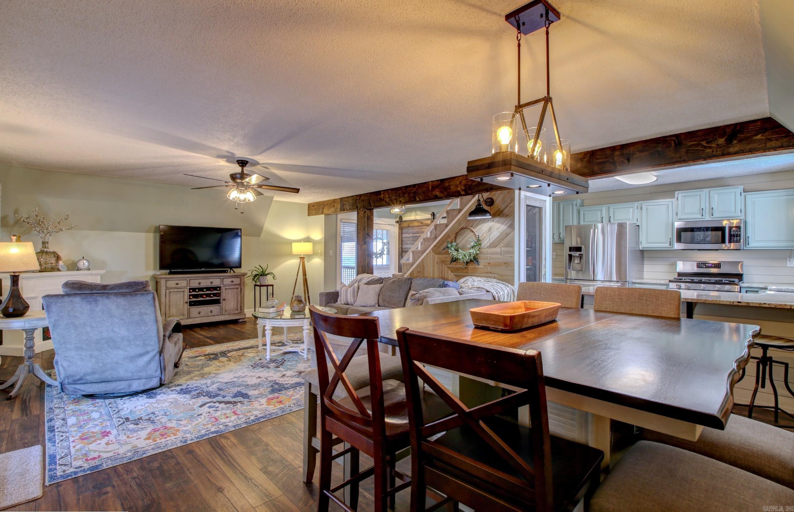 110 Scenic Hill