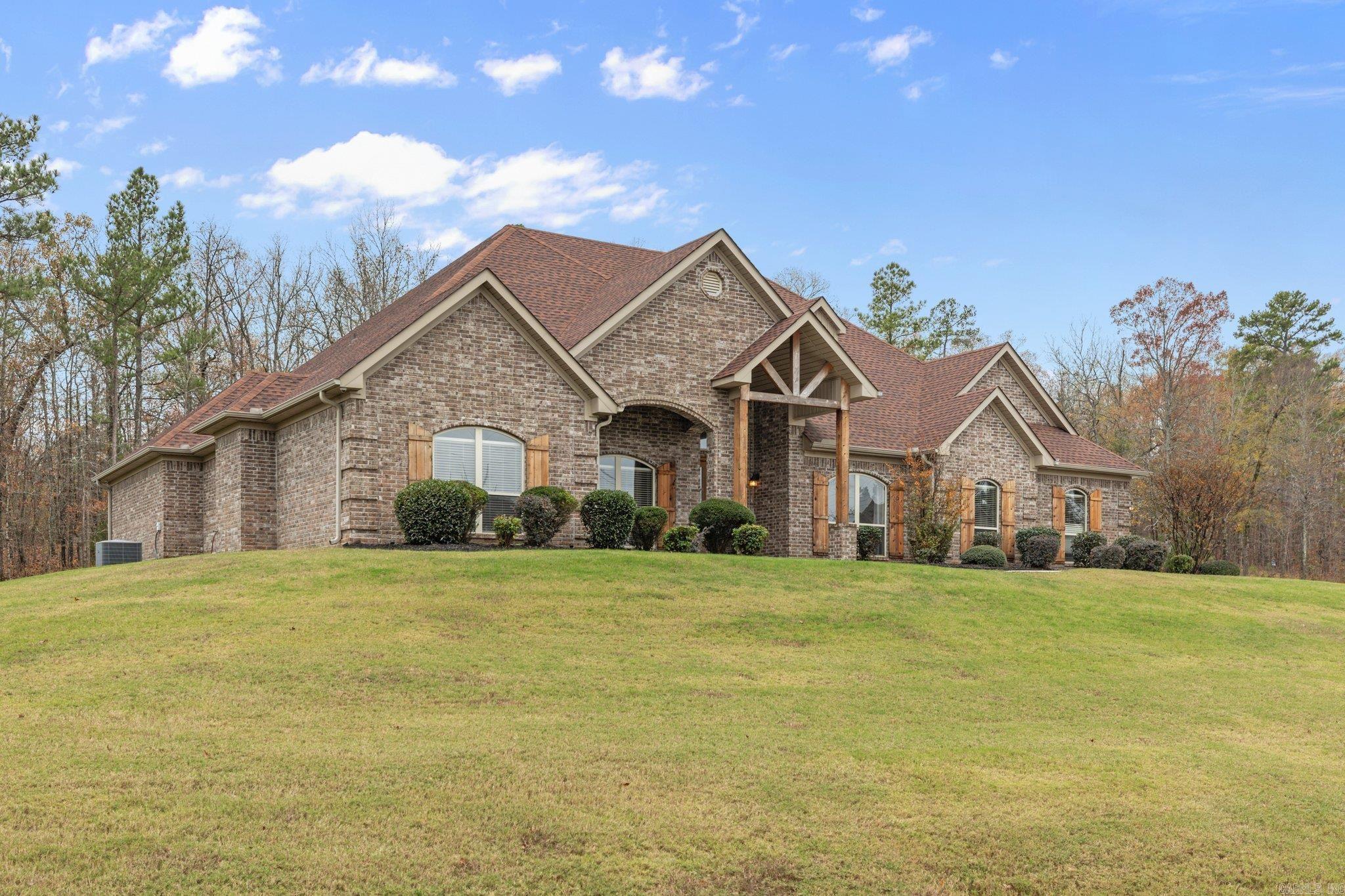 11198 Stonehill Drive