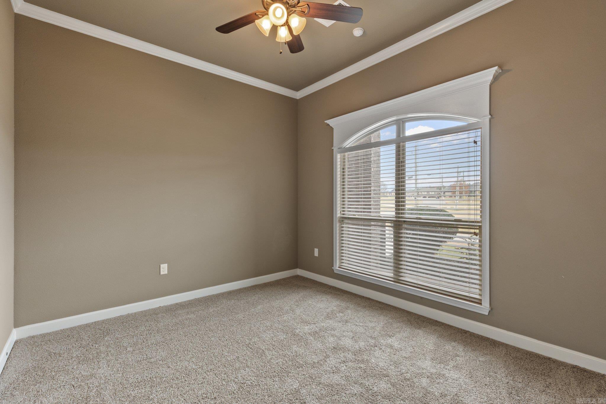 11198 Stonehill Drive