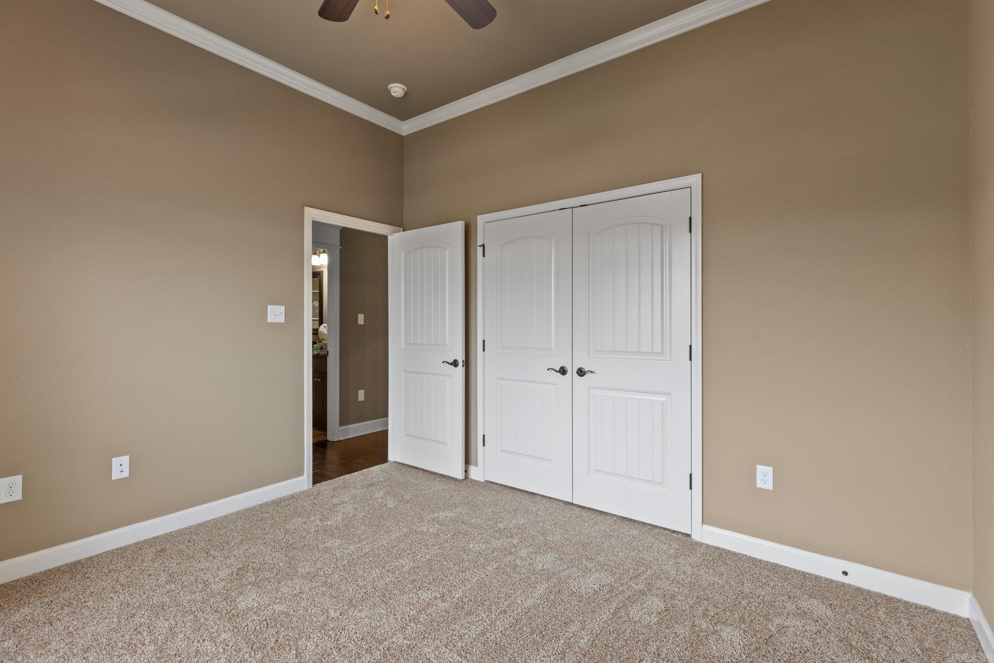 11198 Stonehill Drive