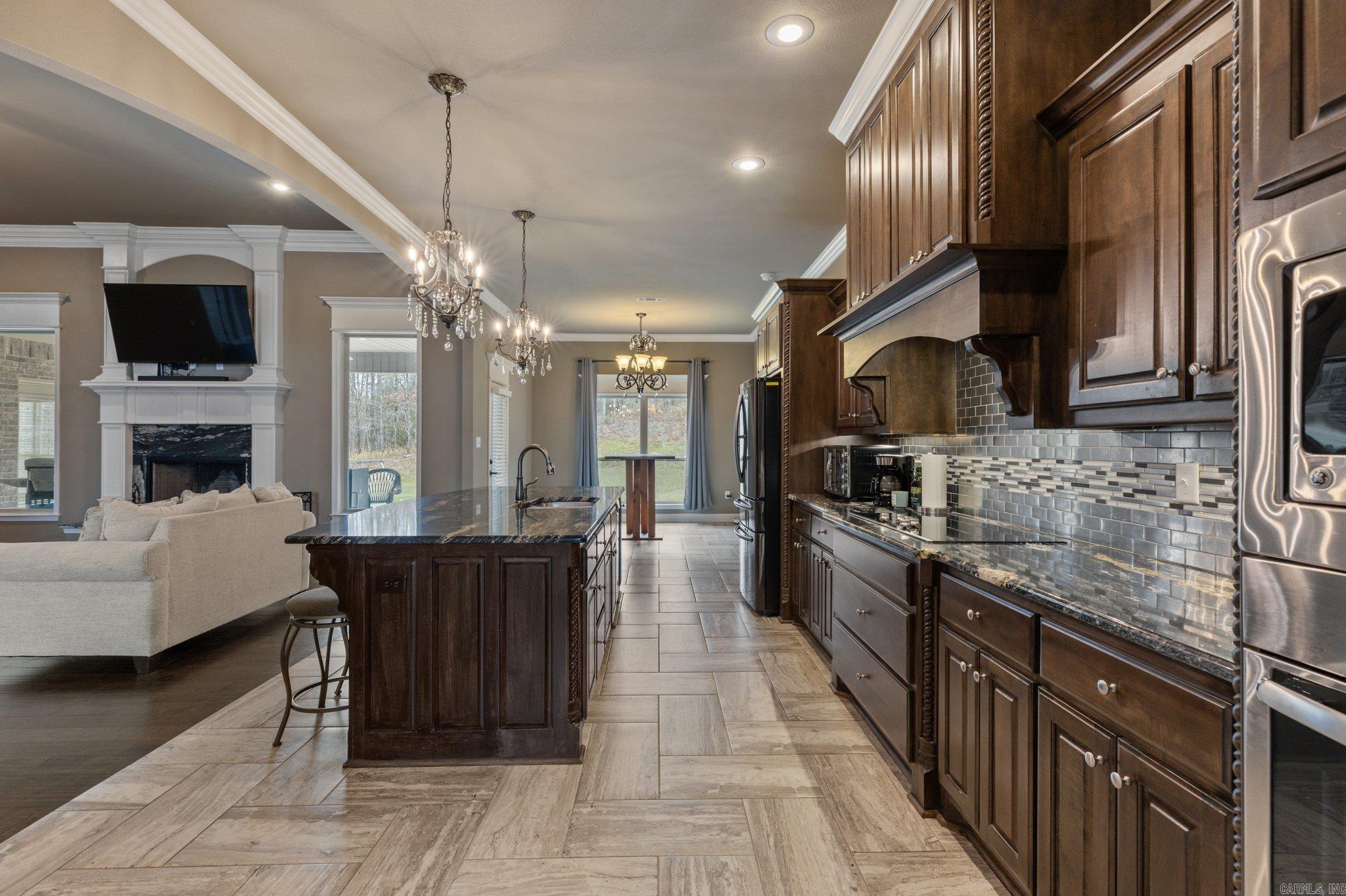 11198 Stonehill Drive