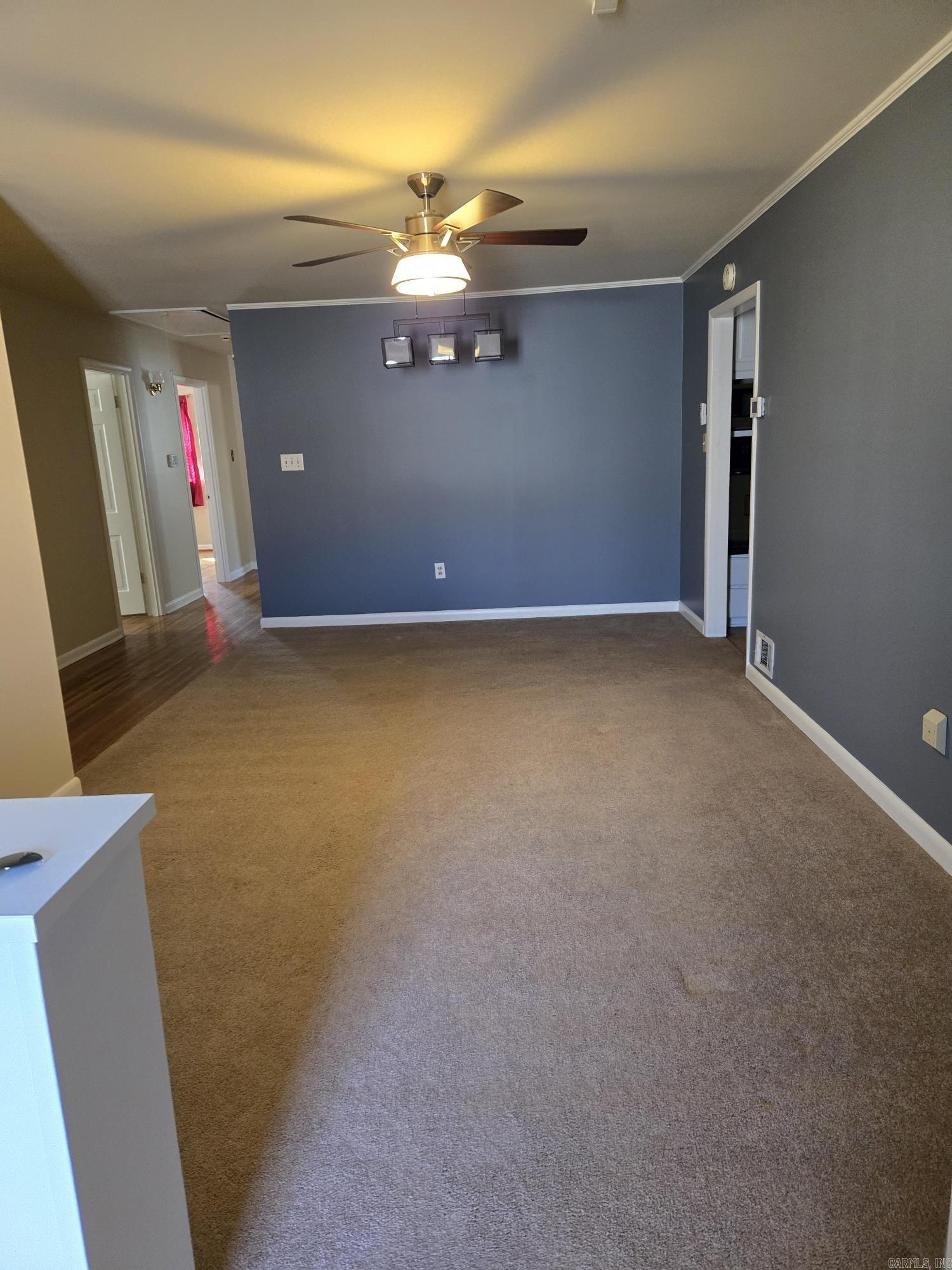 6 Diana Drive