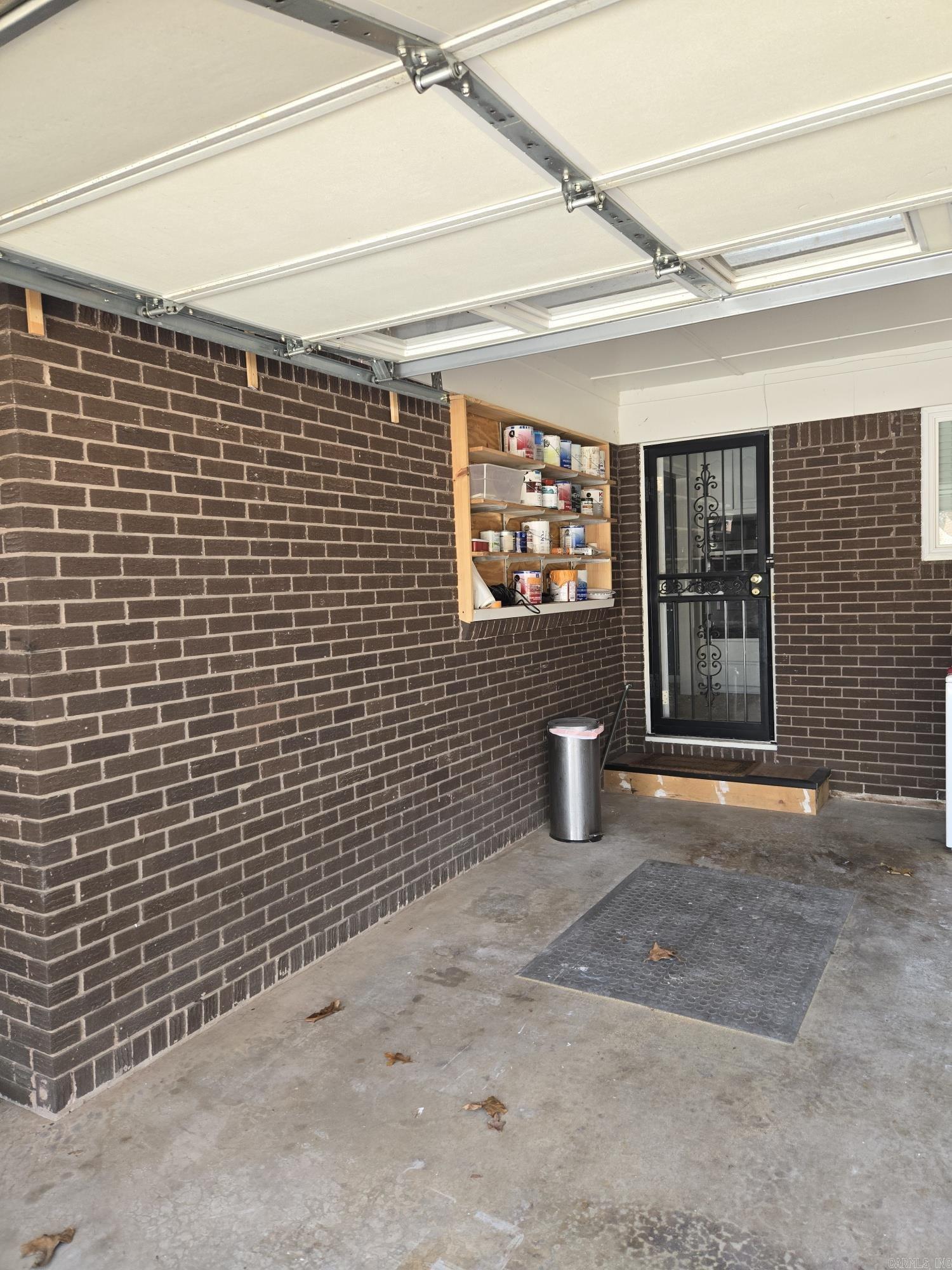 6 Diana Drive