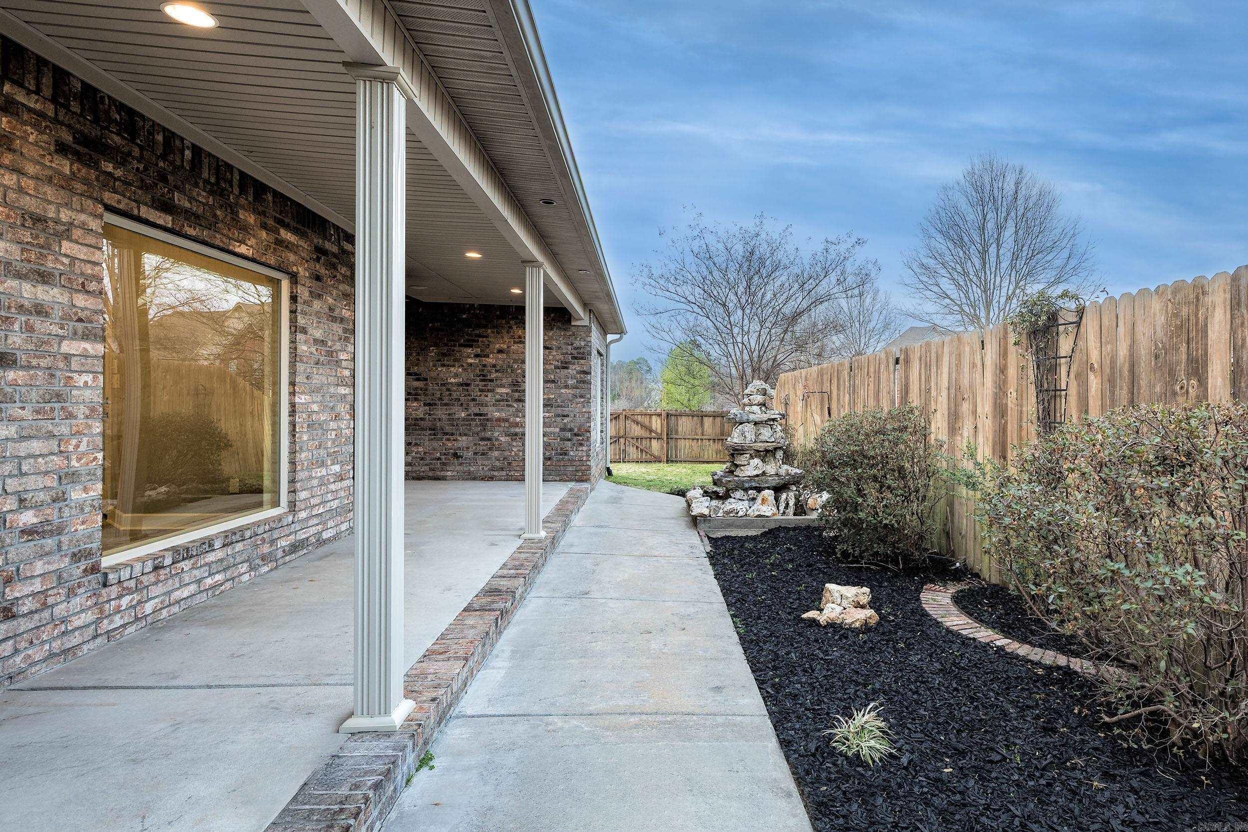 5 Stone Creek Court